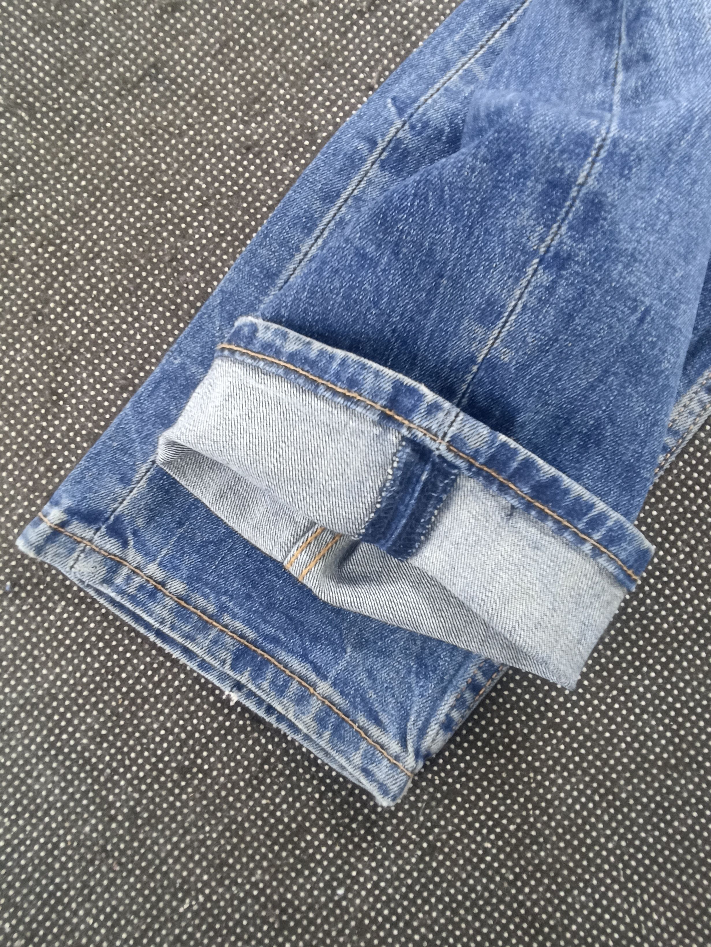 Jean × Levi's × Vintage VINTAGE LEVIS 502 BLUE WASH JEANS -J249 Size US 31 - 6 Thumbnail