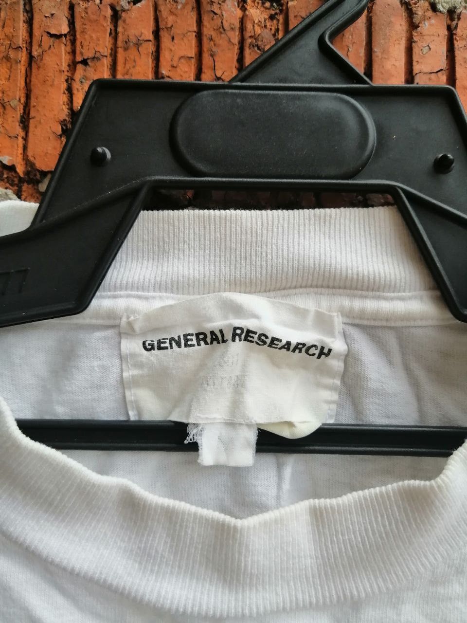 General Research General Research Logo 2001 White Tshirt Size US M / EU 48-50 / 2 - 9 Thumbnail