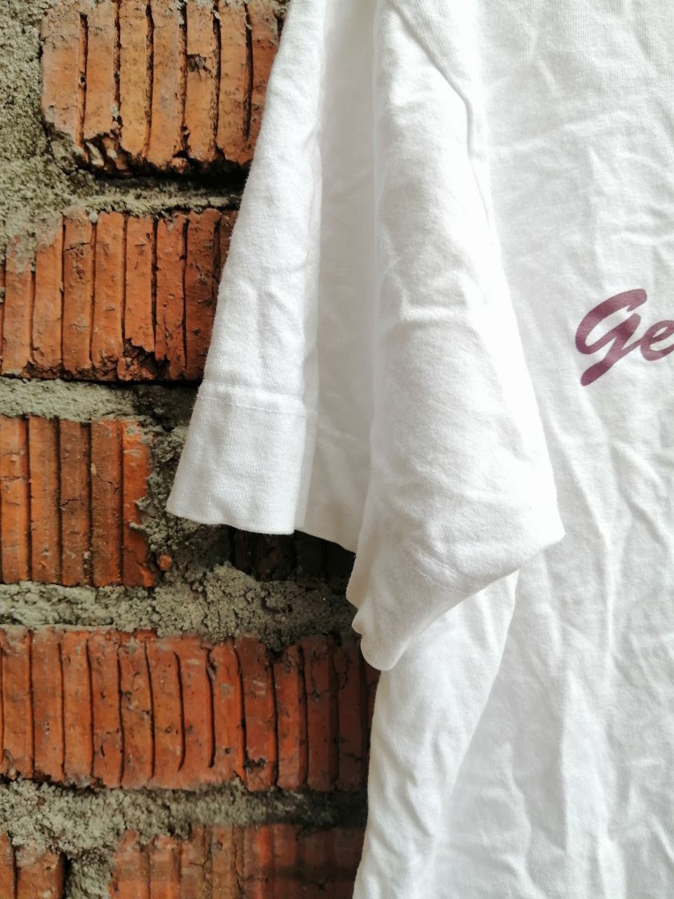 General Research General Research Logo 2001 White Tshirt Size US M / EU 48-50 / 2 - 5 Thumbnail
