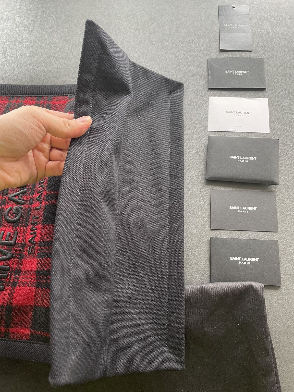 Hedi Slimane × Saint Laurent Paris × Yves Saint Laurent New Rare Limited Edition Runway Rive Gauche Logo Tote Bag Size ONE SIZE - 19 Thumbnail