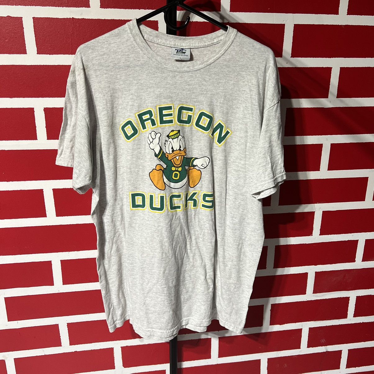 Vintage Oregon Ducks Donald Duck Tee
