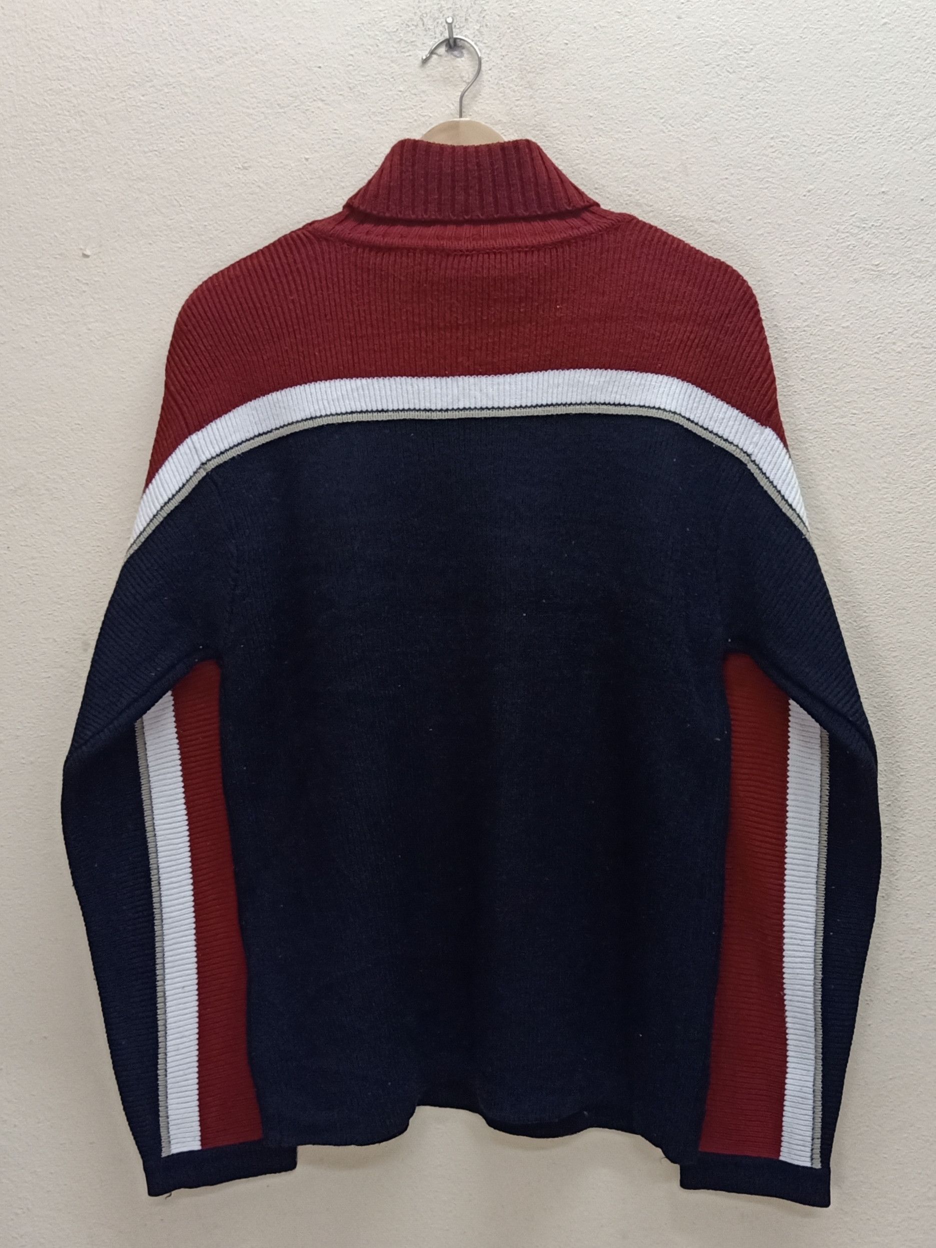 Aran Isles Knitwear × Tommy Hilfiger TOMMY HILFIGER Iconic Flag Turtleneck Knitwear Sweatshirt Size US M / EU 48-50 / 2 - 2 Thumbnail