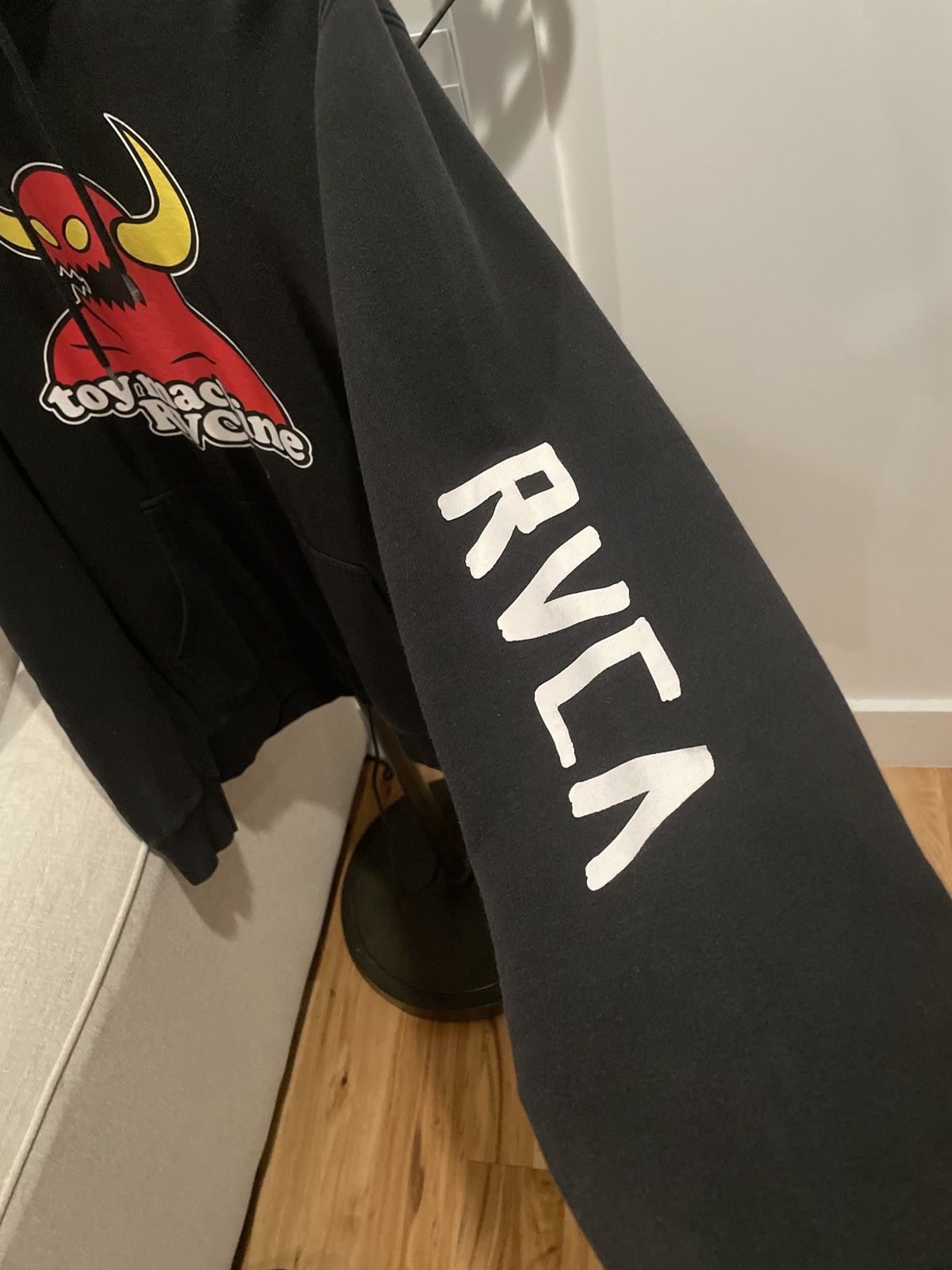 RVCA Toy Machine RVCA Hoodie Size US L / EU 52-54 / 3 - 4 Thumbnail