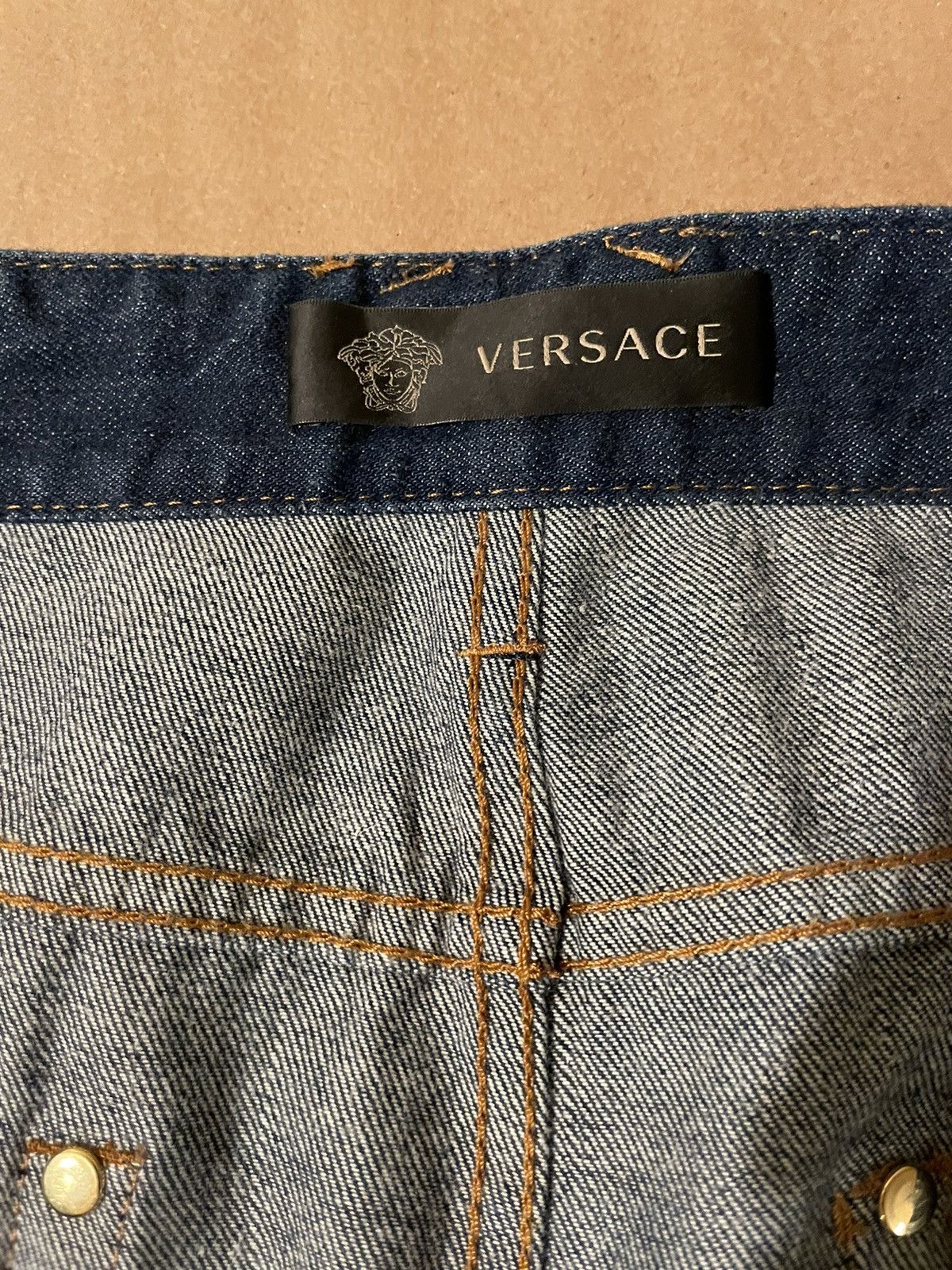 Versace Versace hand painted runway denim Size US 34 / EU 50 - 8 Thumbnail