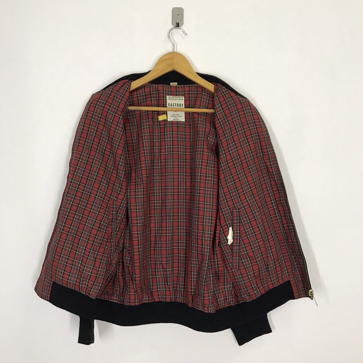 Japanese Brand Eastboy Sport inc for brothers embroidery Bomber Jacket Size US M / EU 48-50 / 2 - 10 Thumbnail