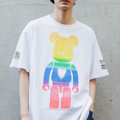 国内即発送】 UNAVAILABLE EMOTIONALLY x TEE BE＠RBRICK T