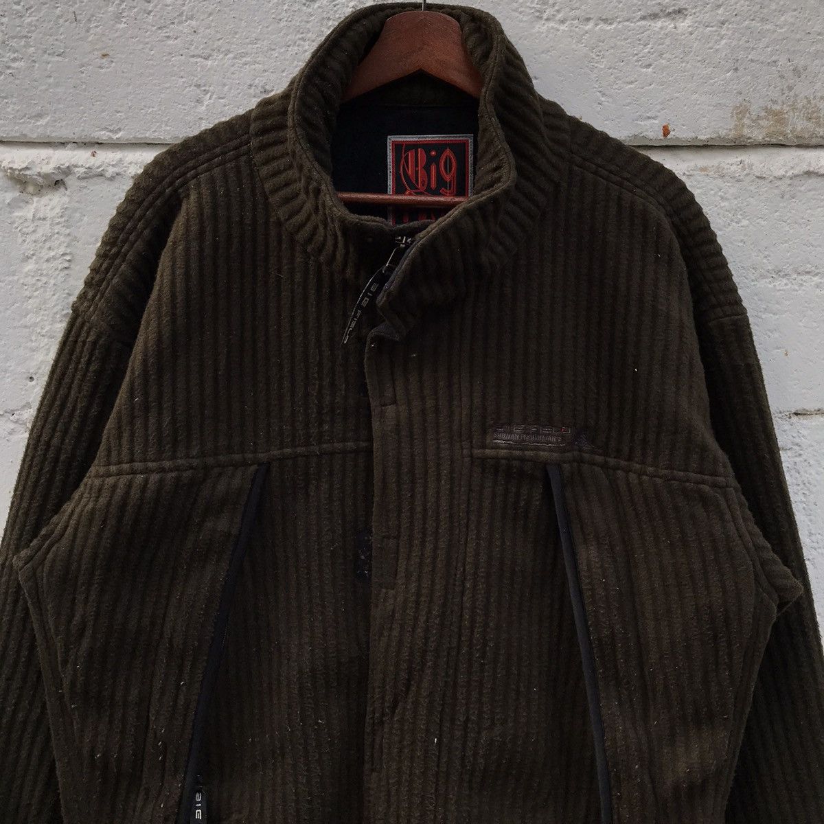 Japanese Brand Vintage Big Field Couduroy Fleece Zipup Sweatshirt Size US L / EU 52-54 / 3 - 4 Thumbnail