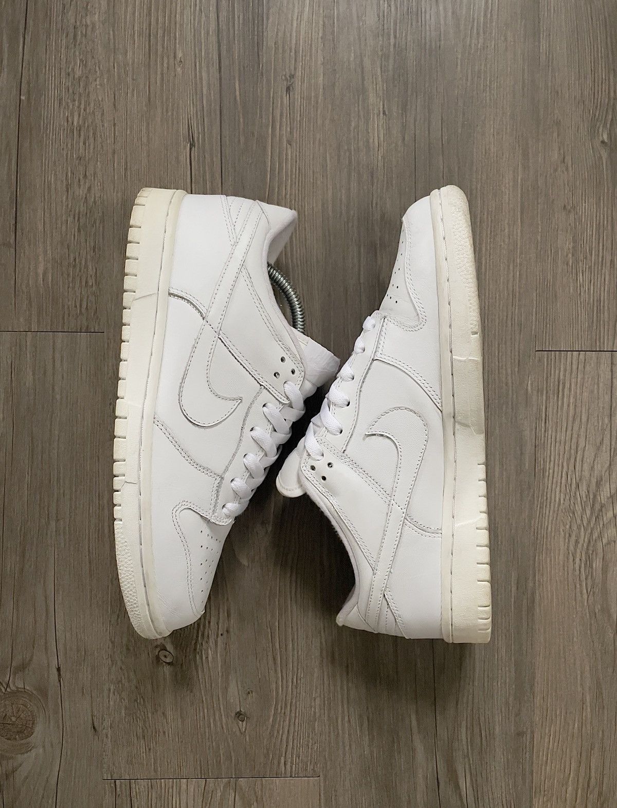 Nike × Vintage Nike Dunk Low triple white ‘06 Size US 8 / EU 41 - 9 Thumbnail