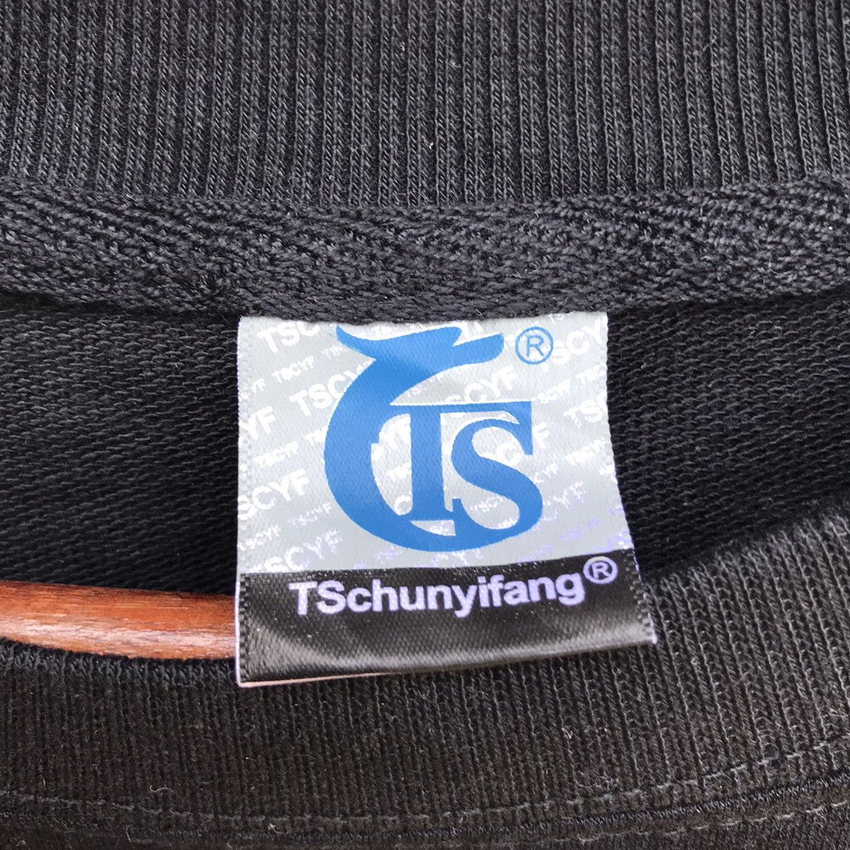 Japanese Brand Tschunyifang BigLogo Crewneck Sweatshirt Size US S / EU 44-46 / 1 - 6 Thumbnail