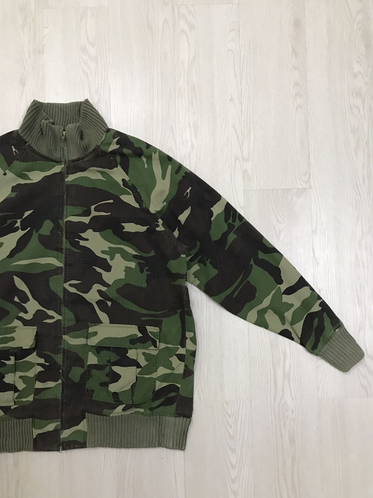 Japanese Brand × Vintage Vintage 90s Military Jacket Camouflage Army Jacket Size US L / EU 52-54 / 3 - 5 Thumbnail