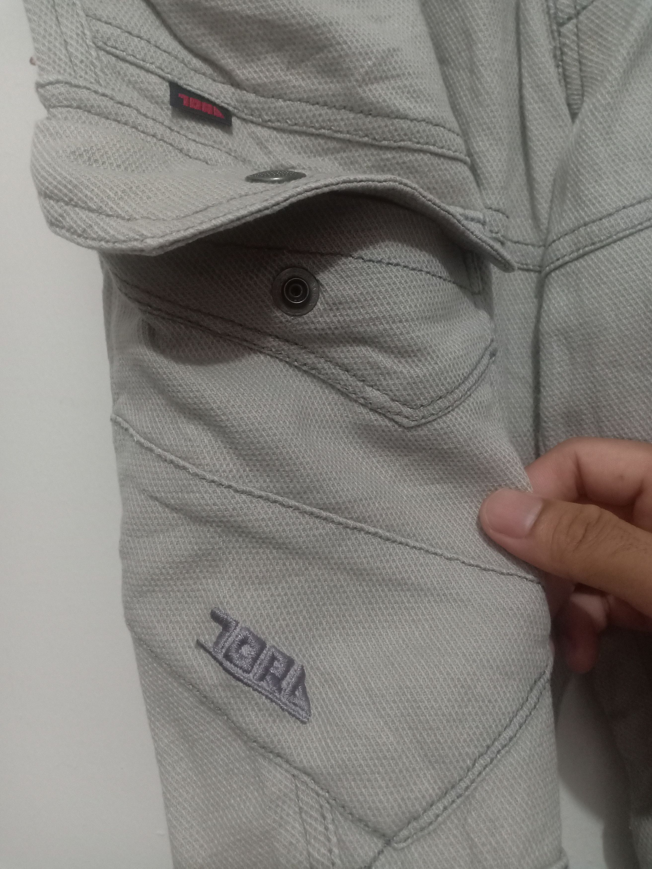 Japanese Brand Vtg Tora Bikers Cargo Multiple Pocket Pants Size US 29 - 8 Thumbnail