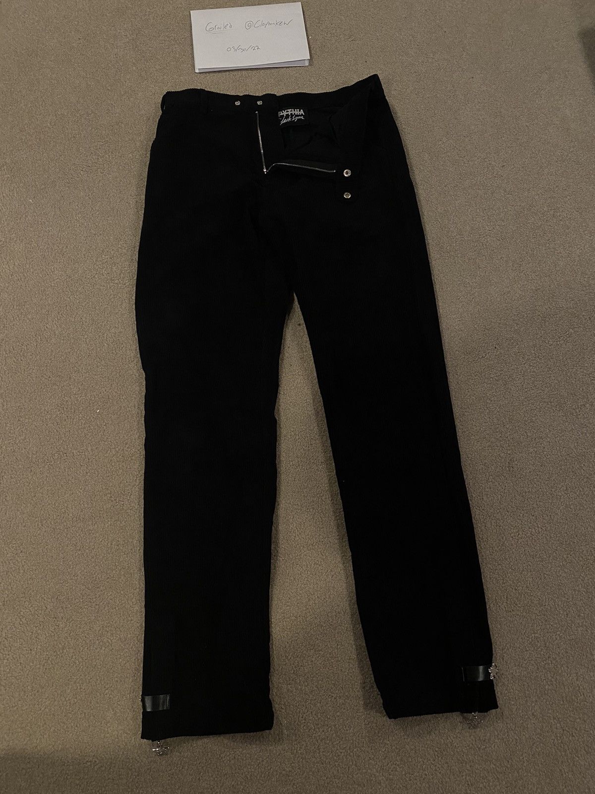 Japanese Brand Pythia Black Corduroy Pants Size US 32 / EU 48 - 1 Thumbnail