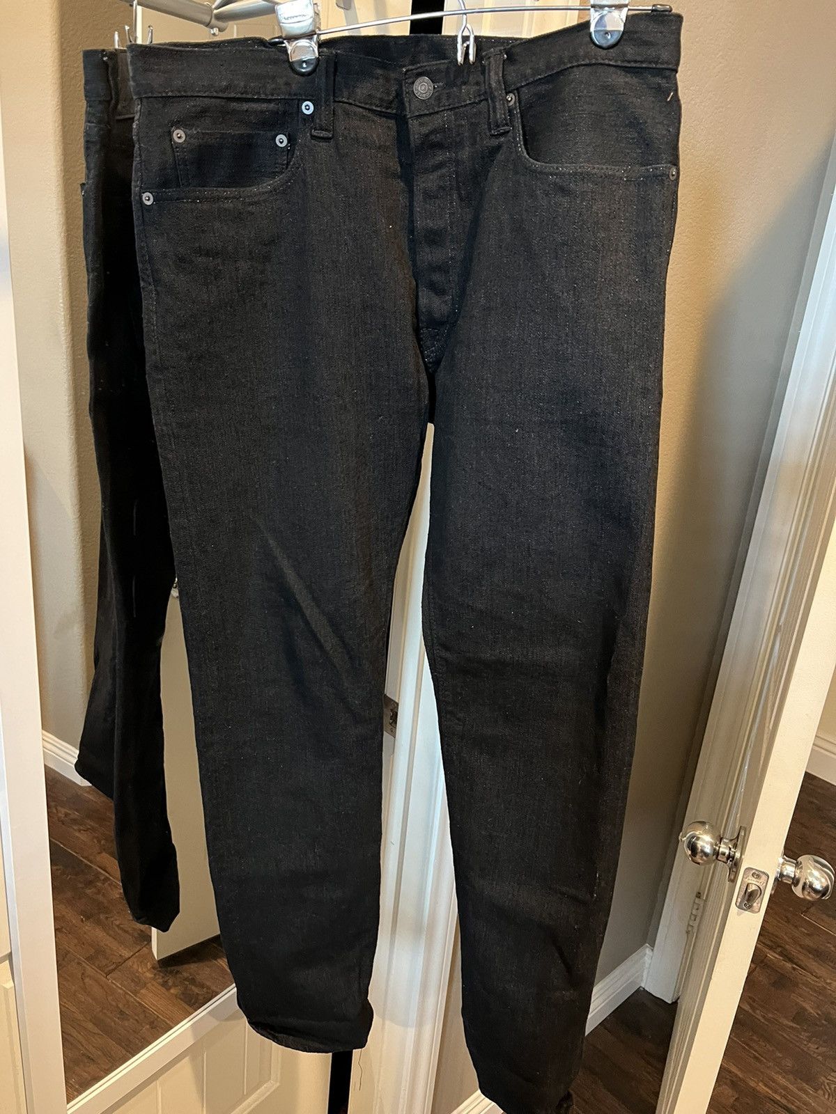 Brand New Blue In Green Slim Tapered Jeans Black