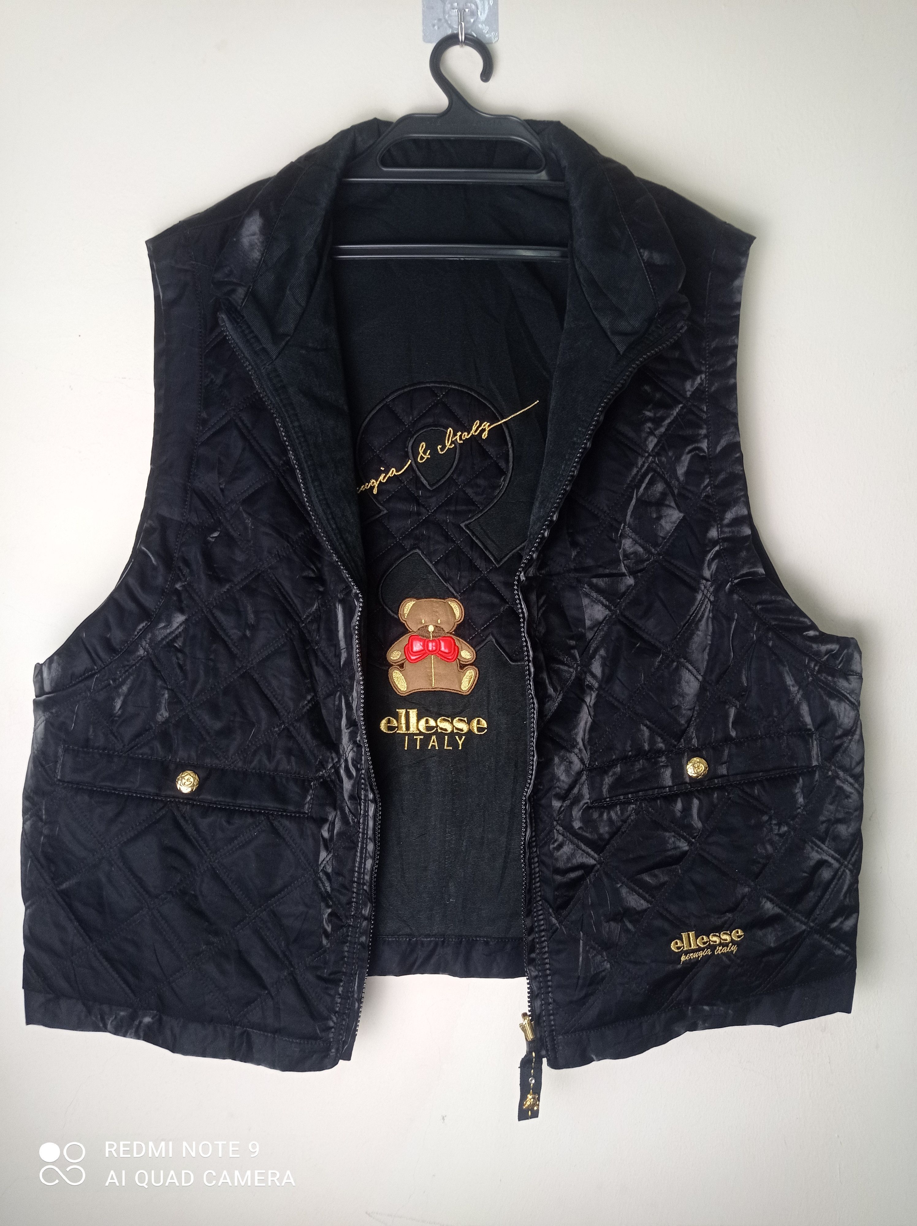 Ellesse Vintage Ellesse Italy Golden Bear Reversible Vest Jacket Size US L / EU 52-54 / 3 - 1 Thumbnail