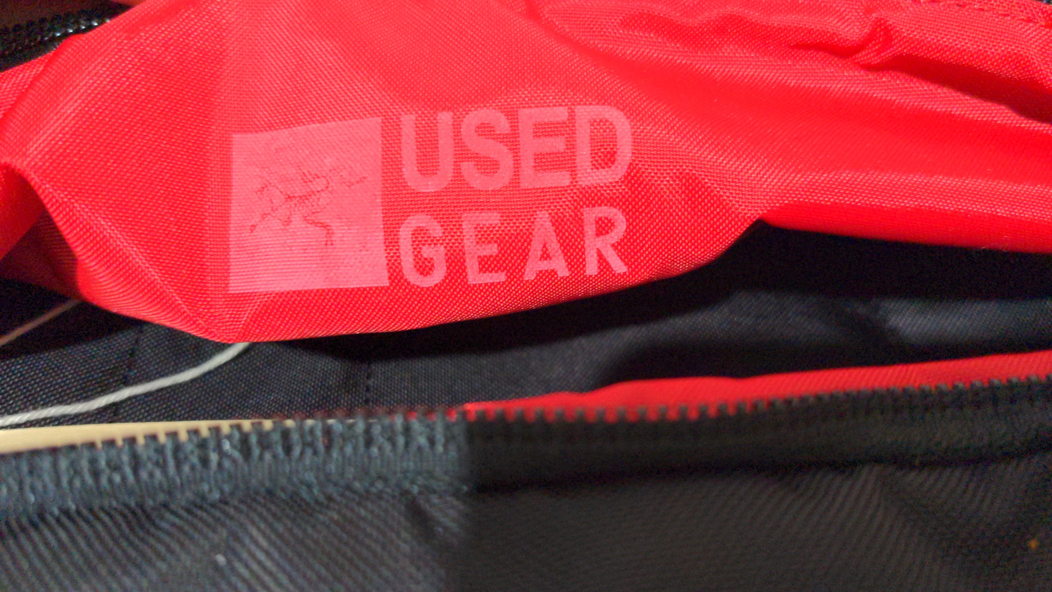 【美品】ARC'TERYX Mistral16 Arc'Teryx Mistral 16 Shoulder Side Bag - Neptune Sky