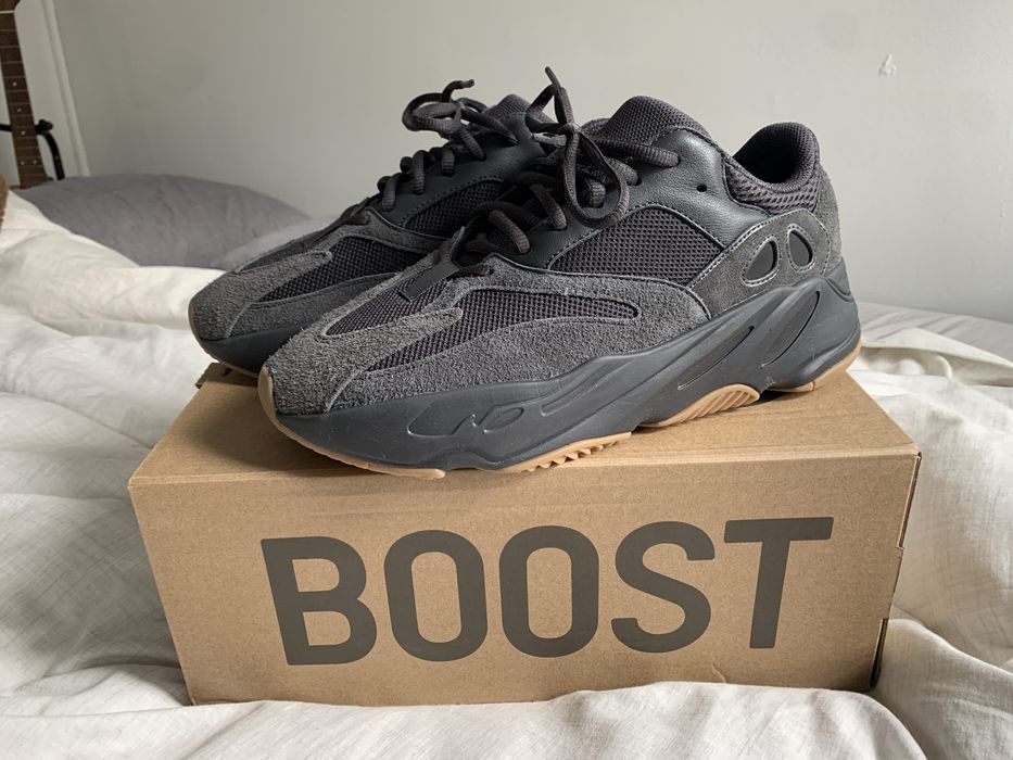 Adidas yeezy 700 outlet grailed