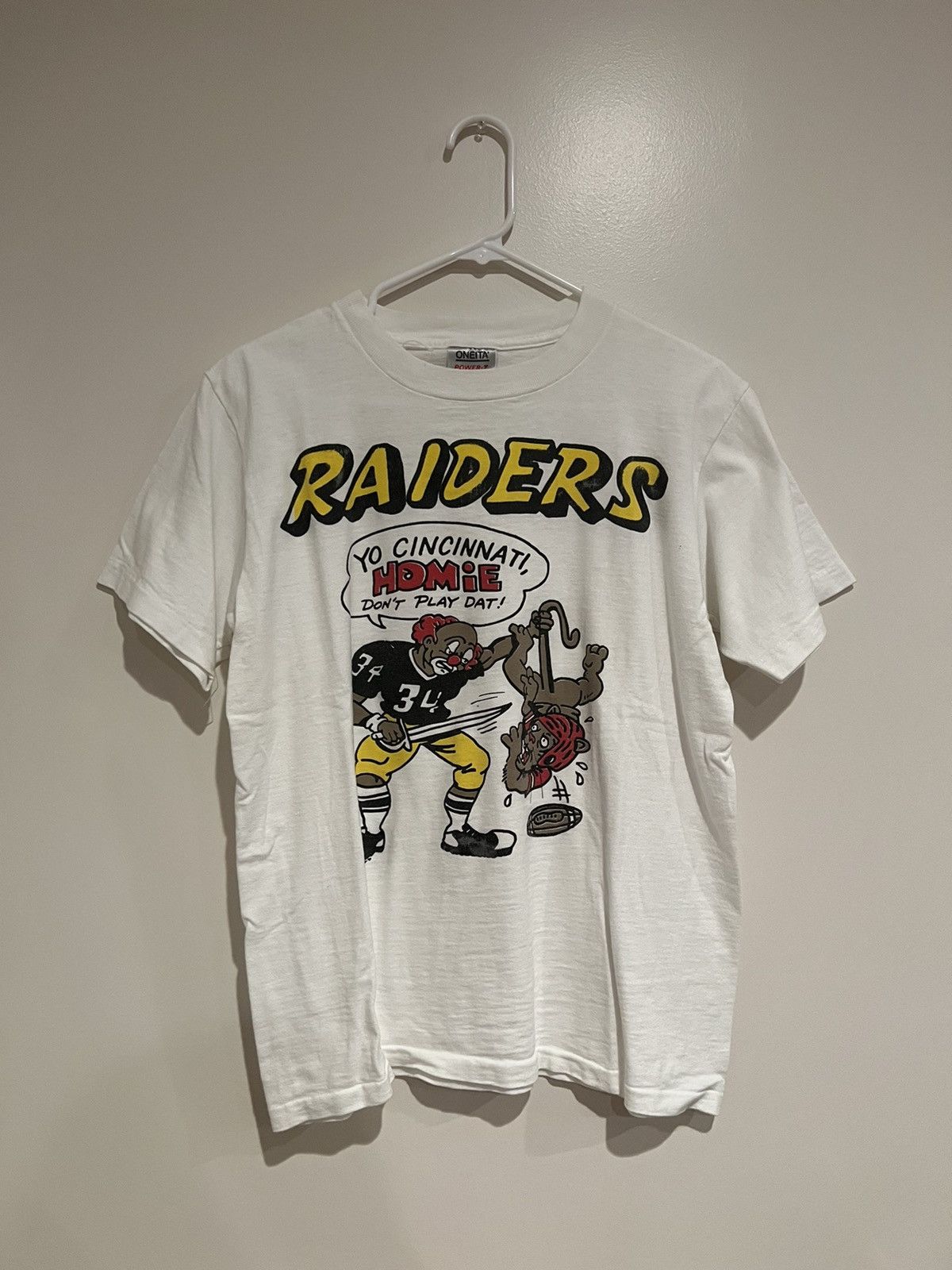 Vintage 90s Raiders football tee single stitch