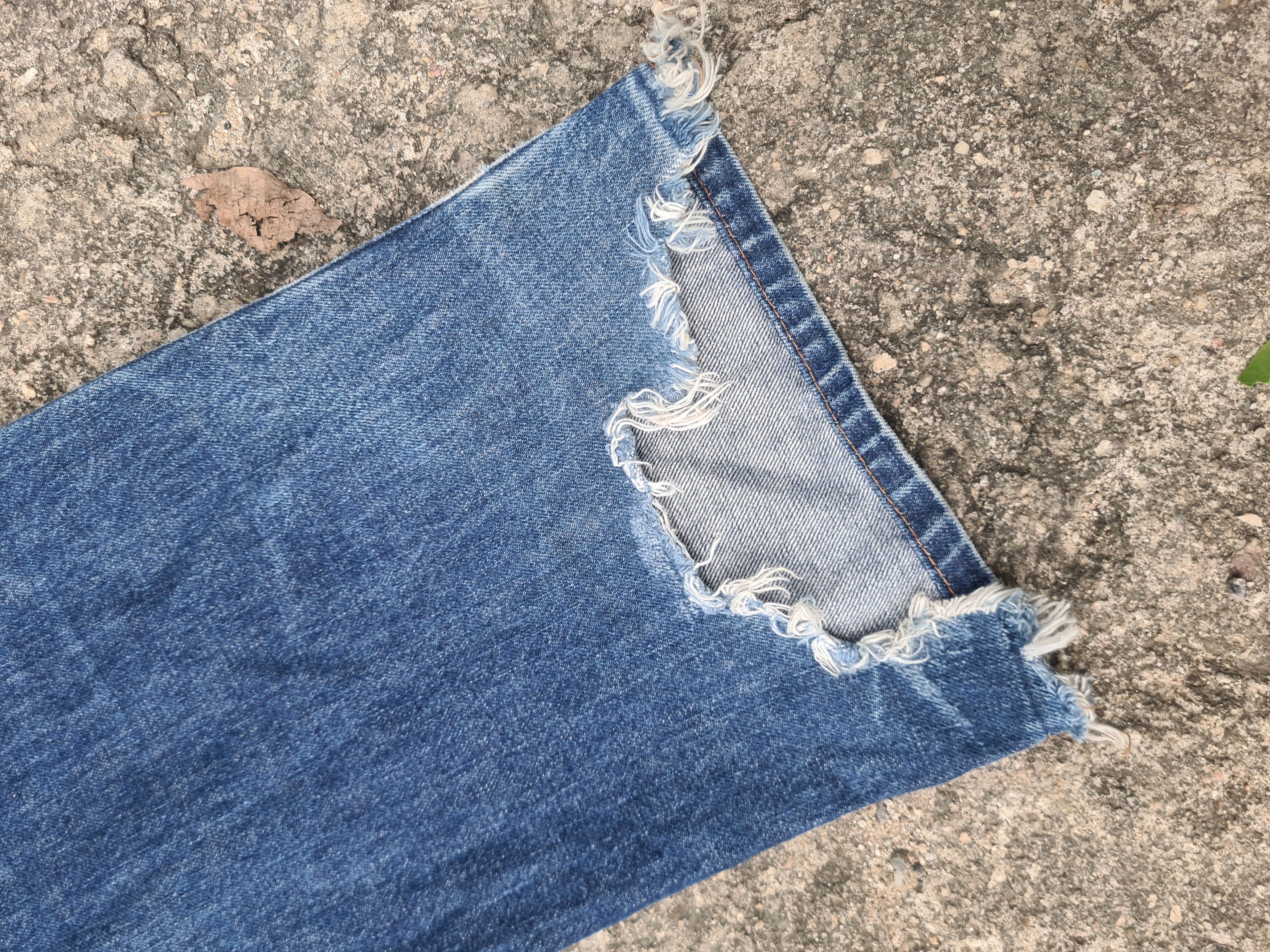 Levi's × Levi's Vintage Clothing Levis 702 buckleback big e selvedge distressed denim Size US 35 - 2 Thumbnail