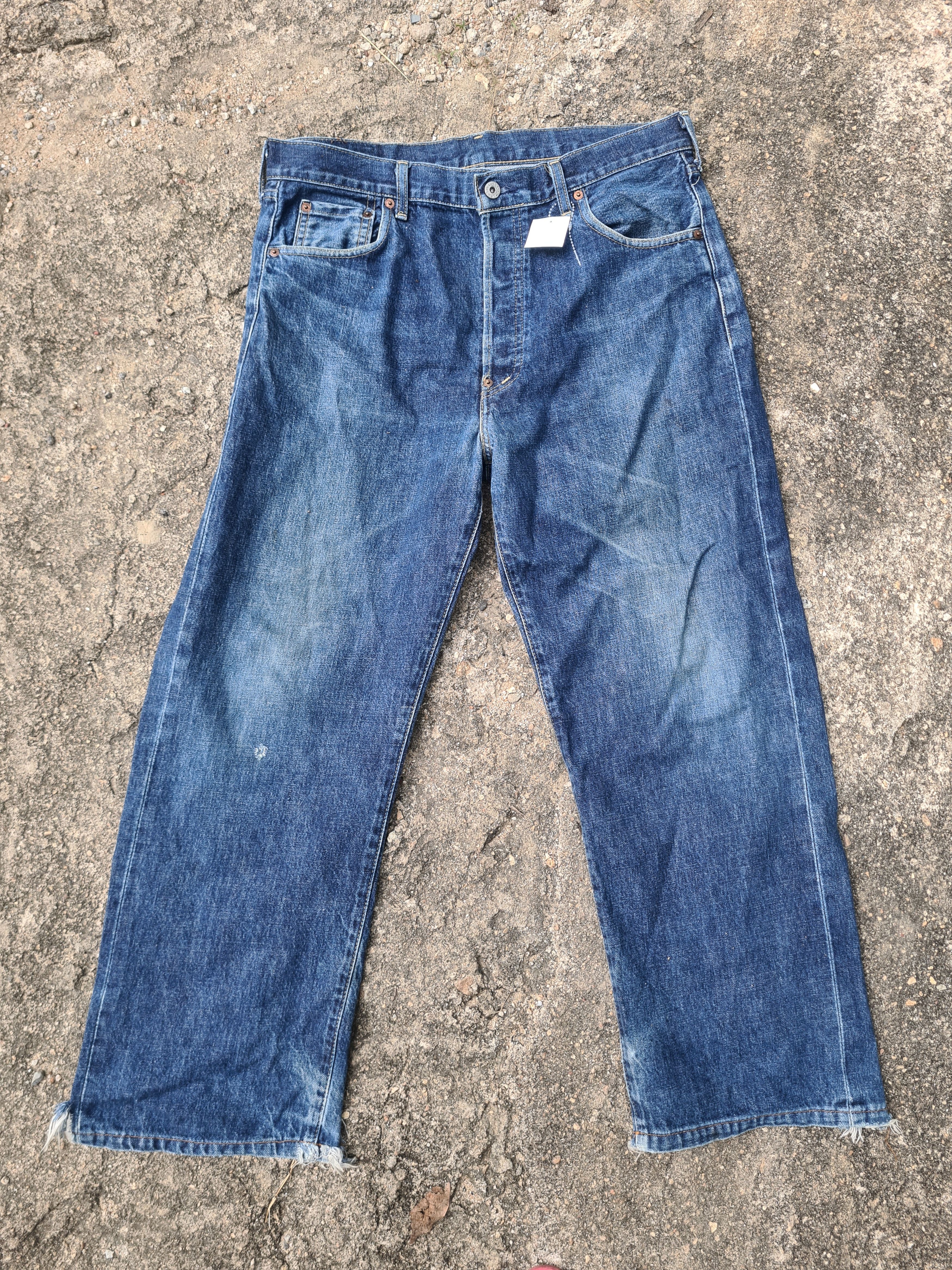 Levi's × Levi's Vintage Clothing Levis 702 buckleback big e selvedge distressed denim Size US 35 - 6 Thumbnail