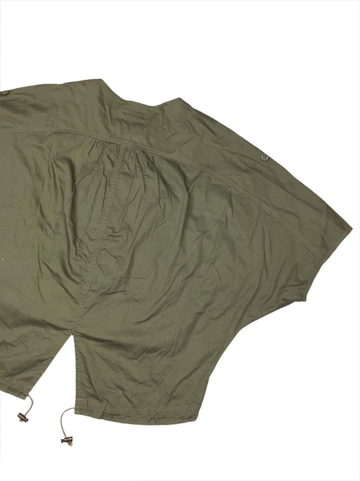 Japanese Brand Earth music & ecology cape poncho Size US L / EU 52-54 / 3 - 11 Thumbnail