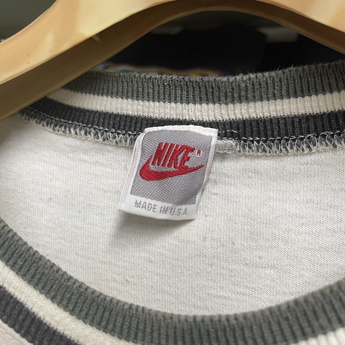 Nike Vintage 90’s NIKE TOWN Just do it USA Rare!! T-Shirt Size US L / EU 52-54 / 3 - 5 Thumbnail