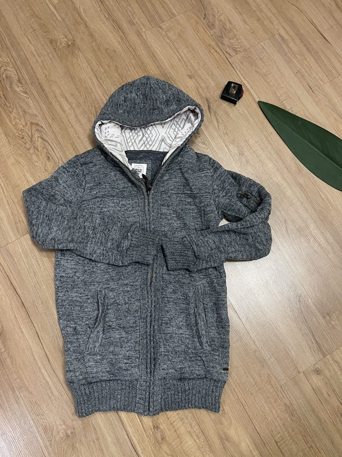Billabong hoodie sweater