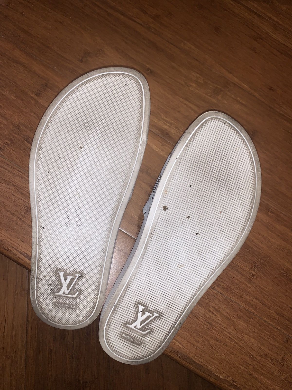 Louis Vuitton Louis Vuitton Waterfront Mule Slides Size US 6 / EU 39 - 5 Thumbnail