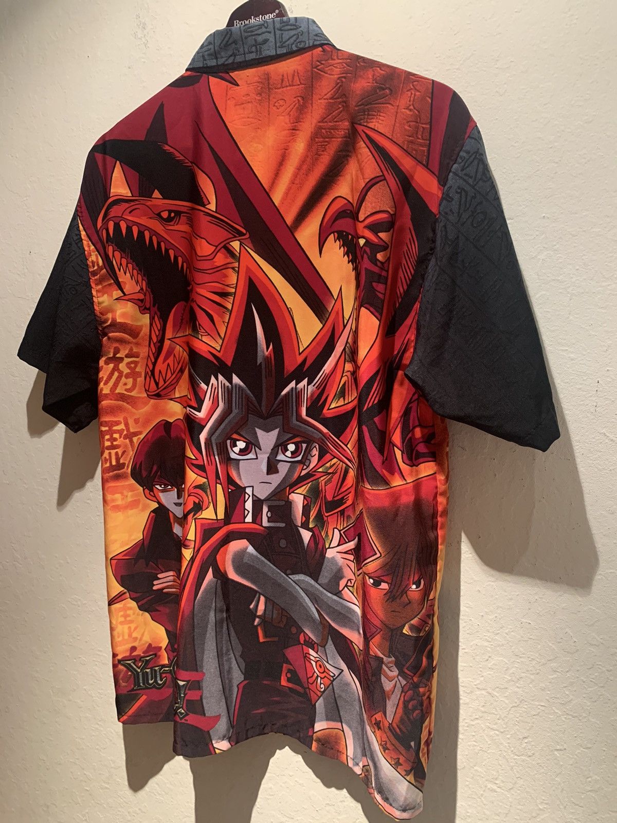 Vintage *RARE* Vintage Yu-Gi-Oh! All-Over Print S/S Button Shirt Size US M / EU 48-50 / 2 - 4 Thumbnail