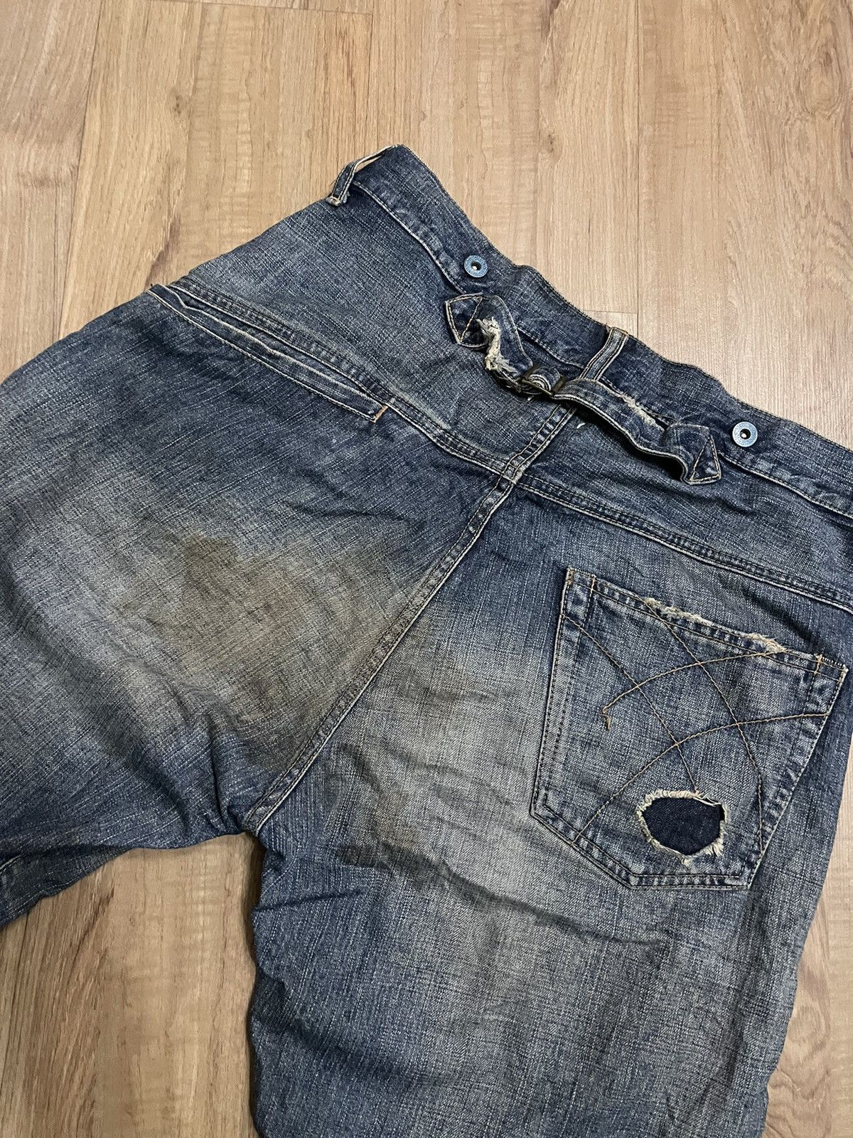 Japanese Brand × Sifury Sifury distress and dirty buckle back jeans Size US 35 - 7 Thumbnail