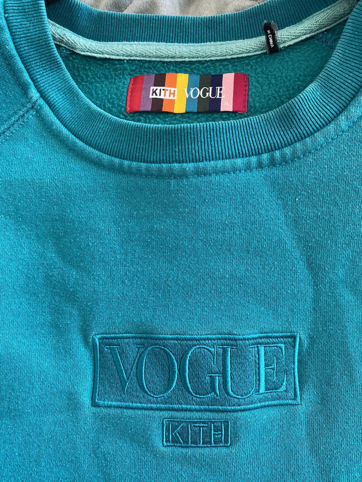 Kith FW17 Kith x Vogue Teal Logo Crewneck Size US XL / EU 56 / 4 - 2 Thumbnail