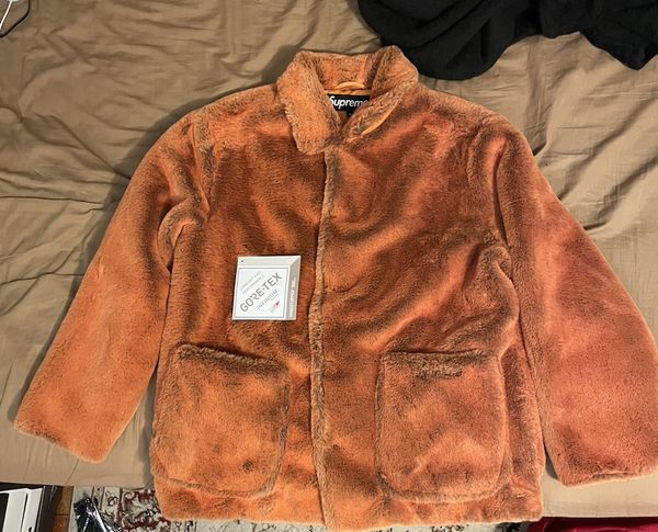 Supreme Supreme two-tone faux fur shop coat | Grailed