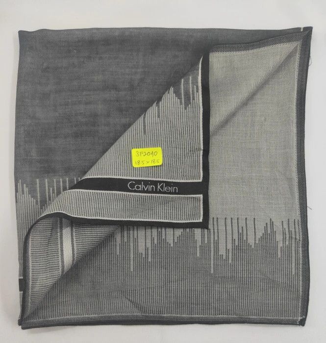 Calvin Klein × Vintage CK Handkerchief/ Neckerchief/ Bandana - 3F2040 Size ONE SIZE - 2 Thumbnail