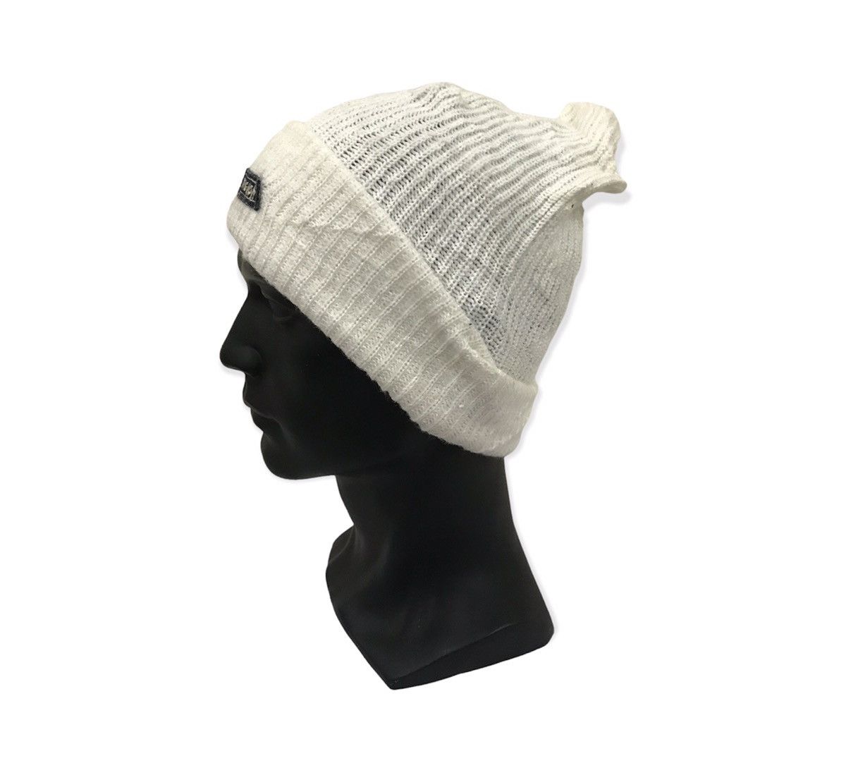 Chevignon × Vintage Chevignon Plain Beanie Hat Size ONE SIZE - 2 Thumbnail