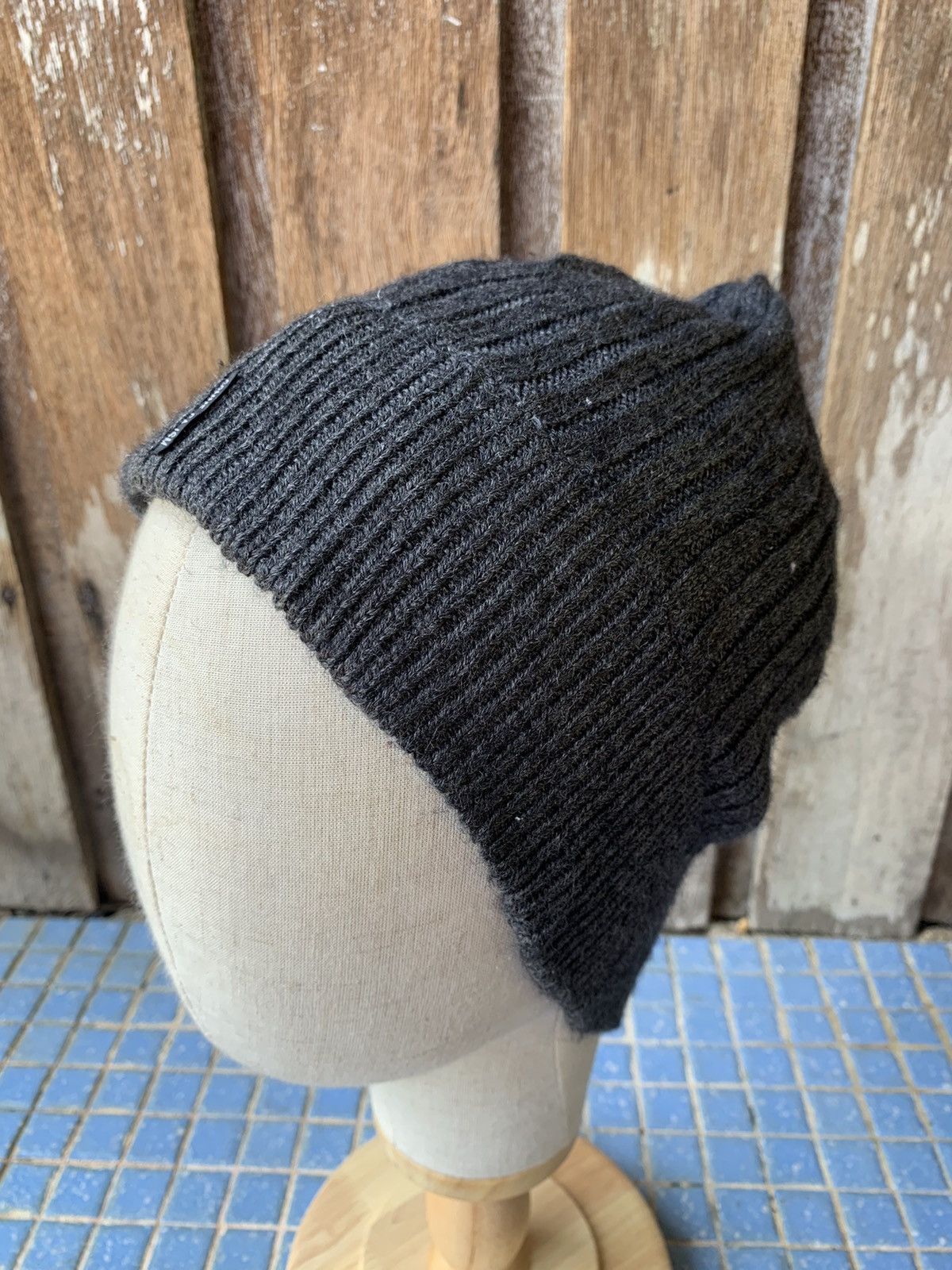Comme ca ism beanie hats
