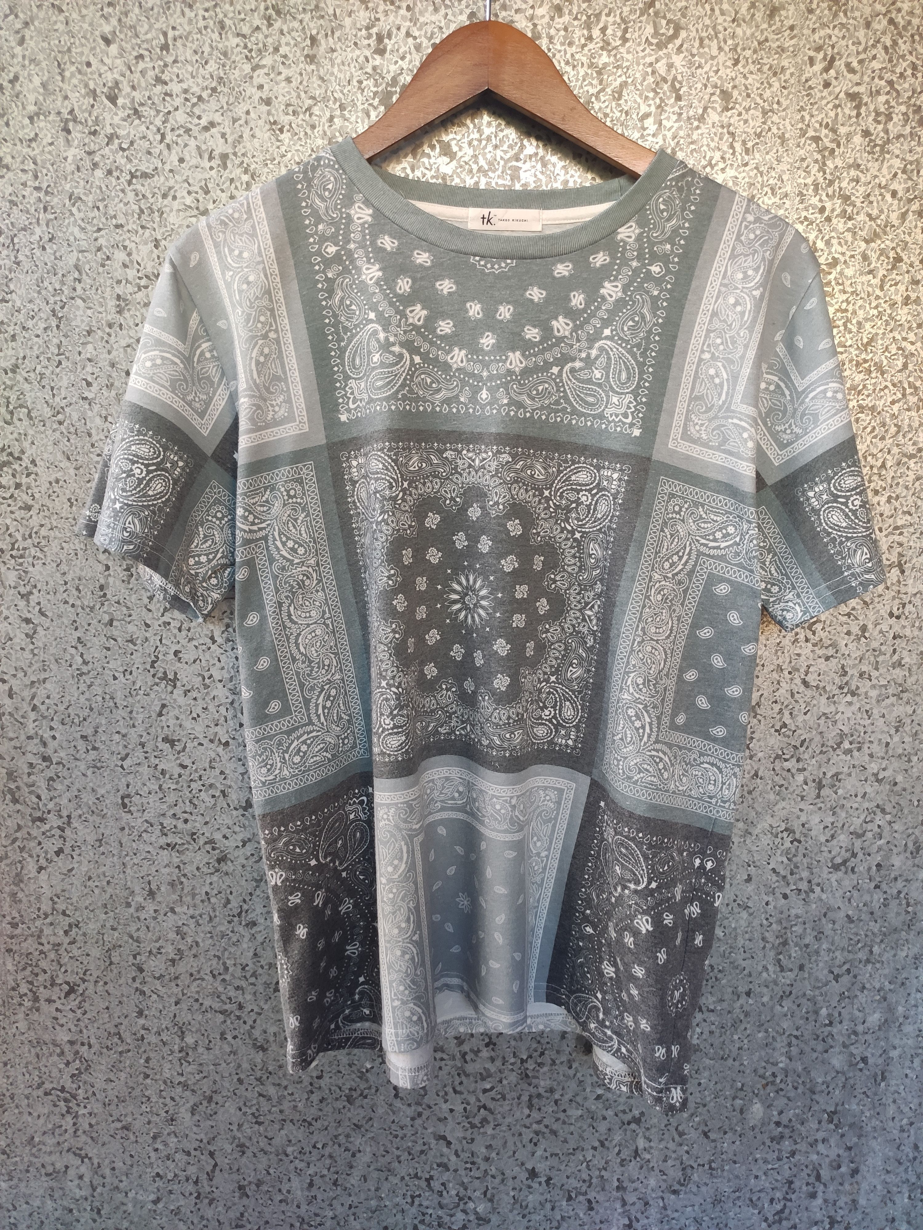 Takeo Kikuchi Takeo Kikuchi t shirt paisley japanese Size US M / EU 48-50 / 2 - 1 Thumbnail