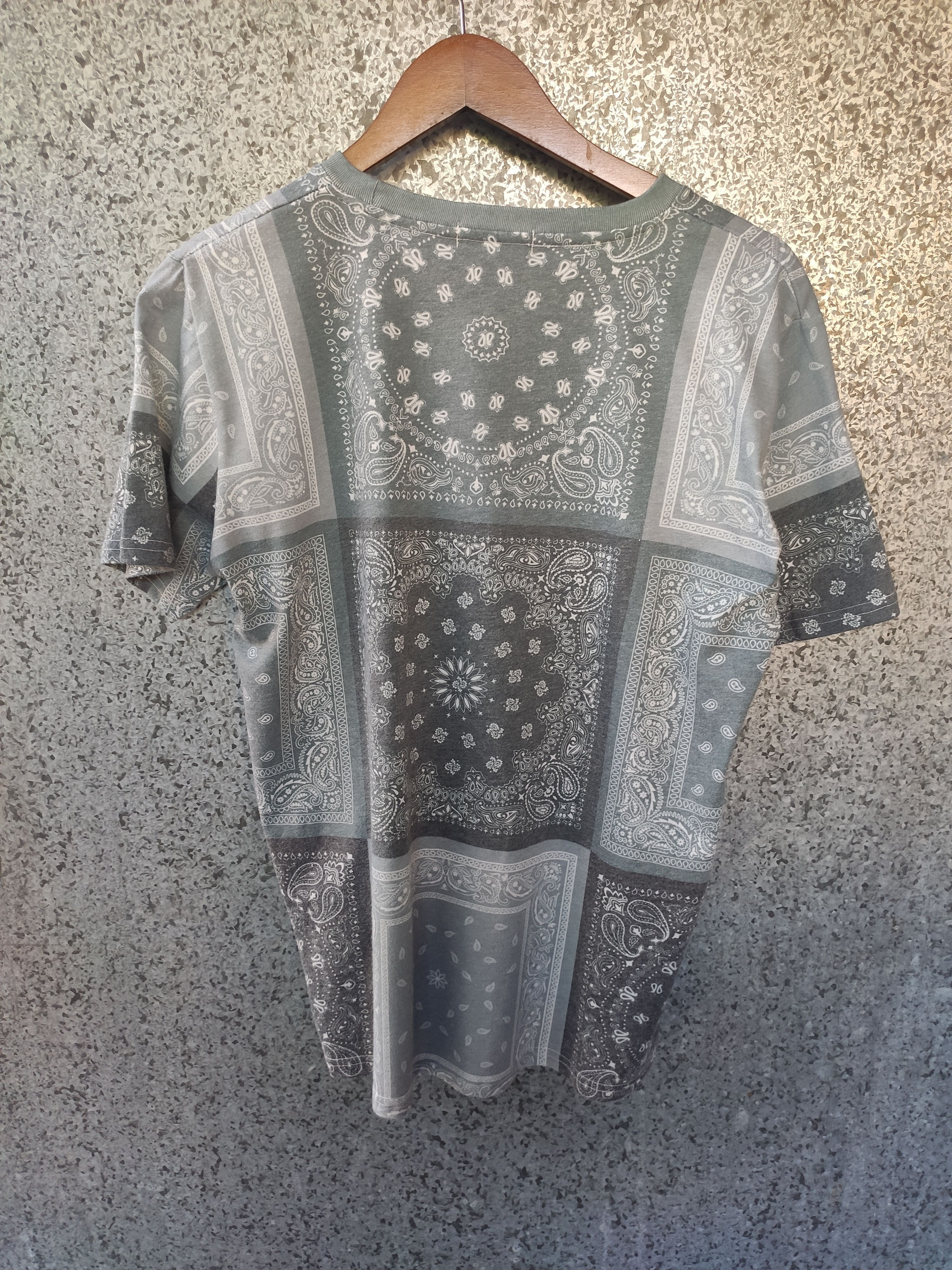 Takeo Kikuchi Takeo Kikuchi t shirt paisley japanese Size US M / EU 48-50 / 2 - 4 Thumbnail