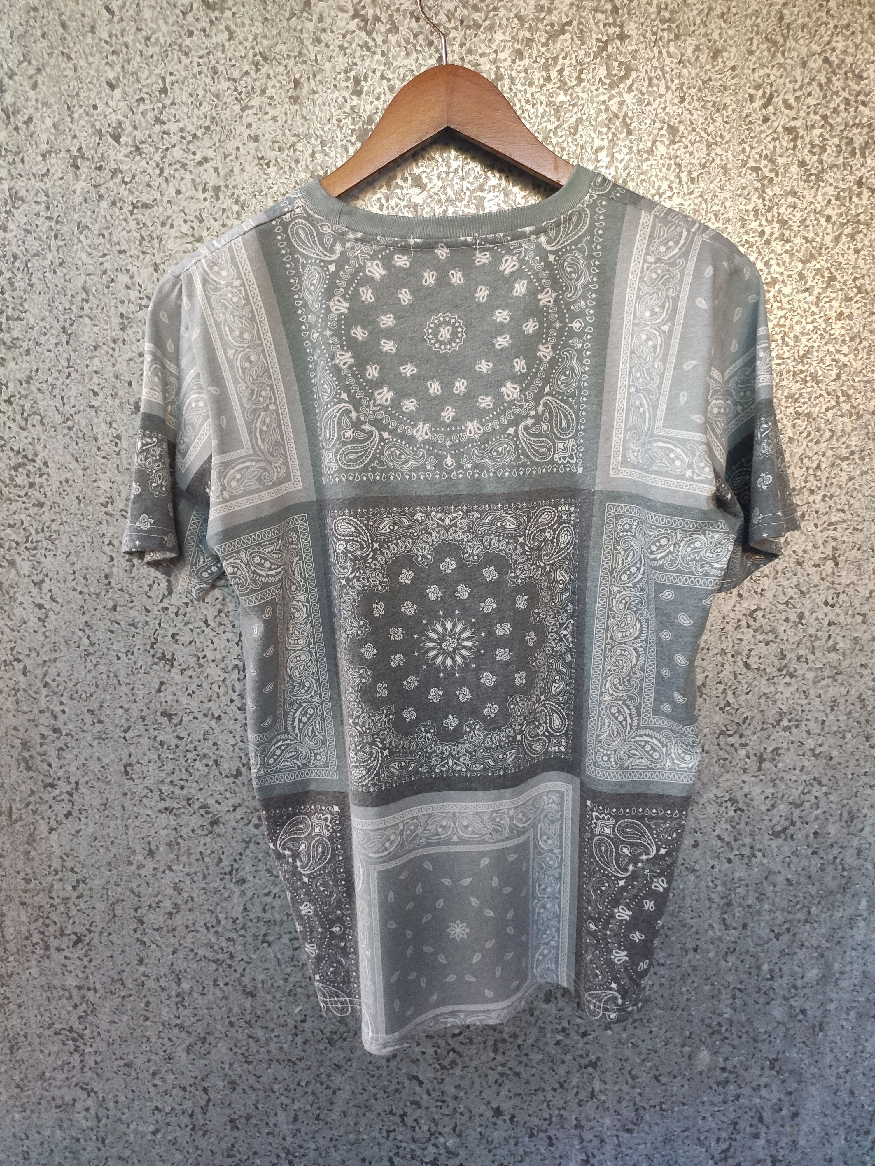 Takeo Kikuchi Takeo Kikuchi t shirt paisley japanese Size US M / EU 48-50 / 2 - 3 Thumbnail