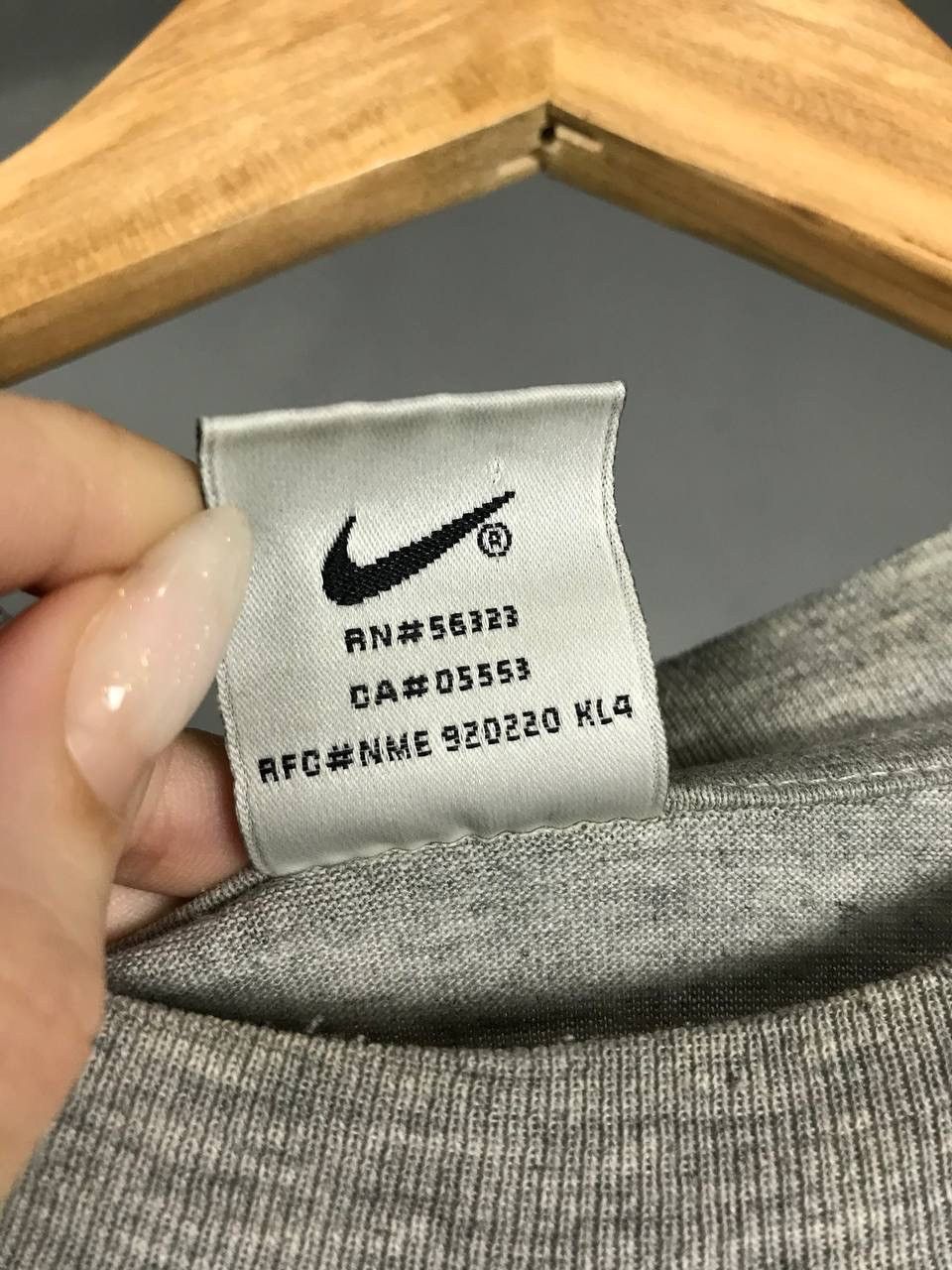 Nike × Vintage Nike swoosh streetwear vintage tee Size US L / EU 52-54 / 3 - 5 Thumbnail