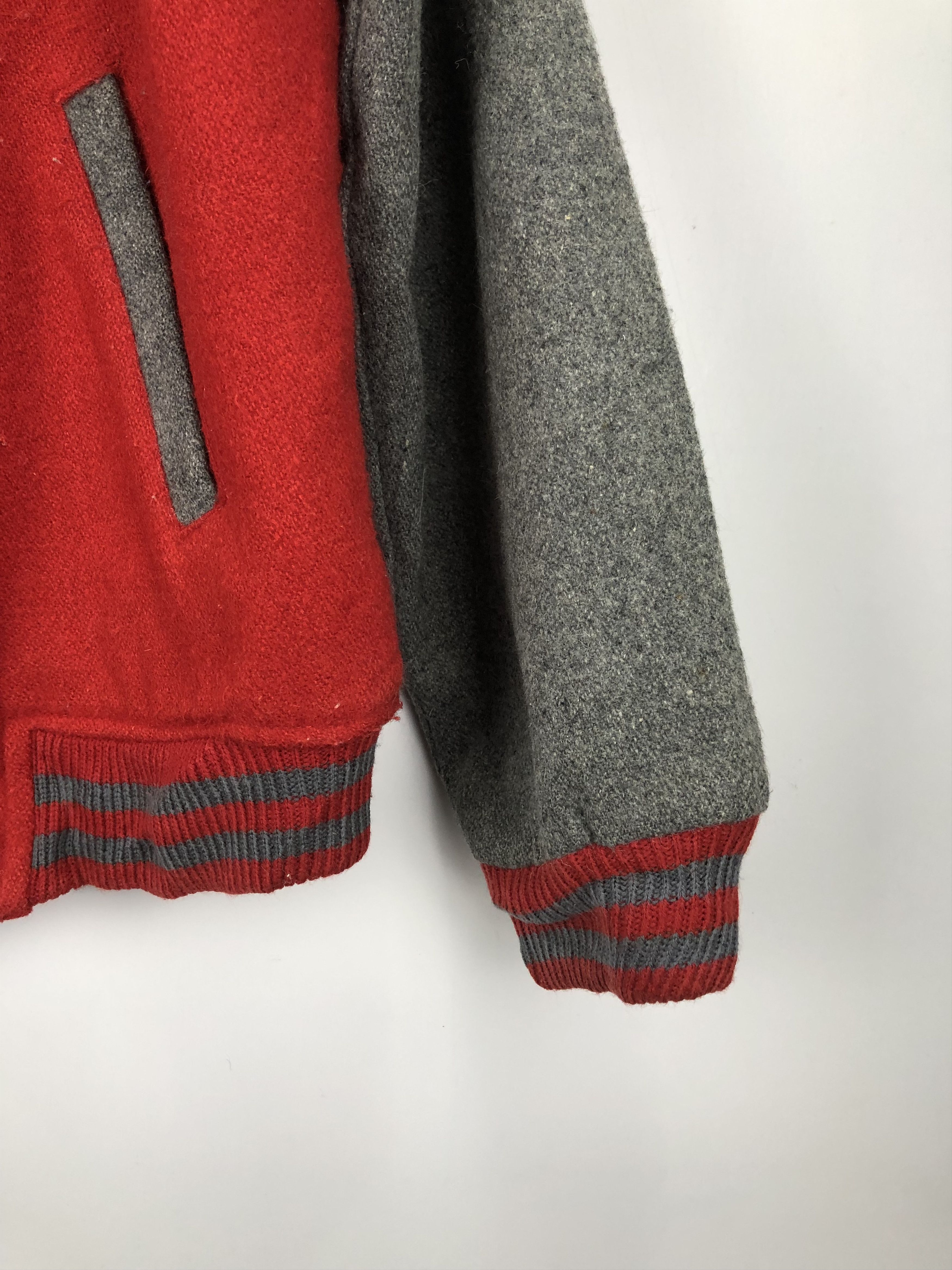 Japanese Brand Vintage 90s Japanese Brand Wool Varsity Jacket Red V0408 Size US M / EU 48-50 / 2 - 5 Thumbnail