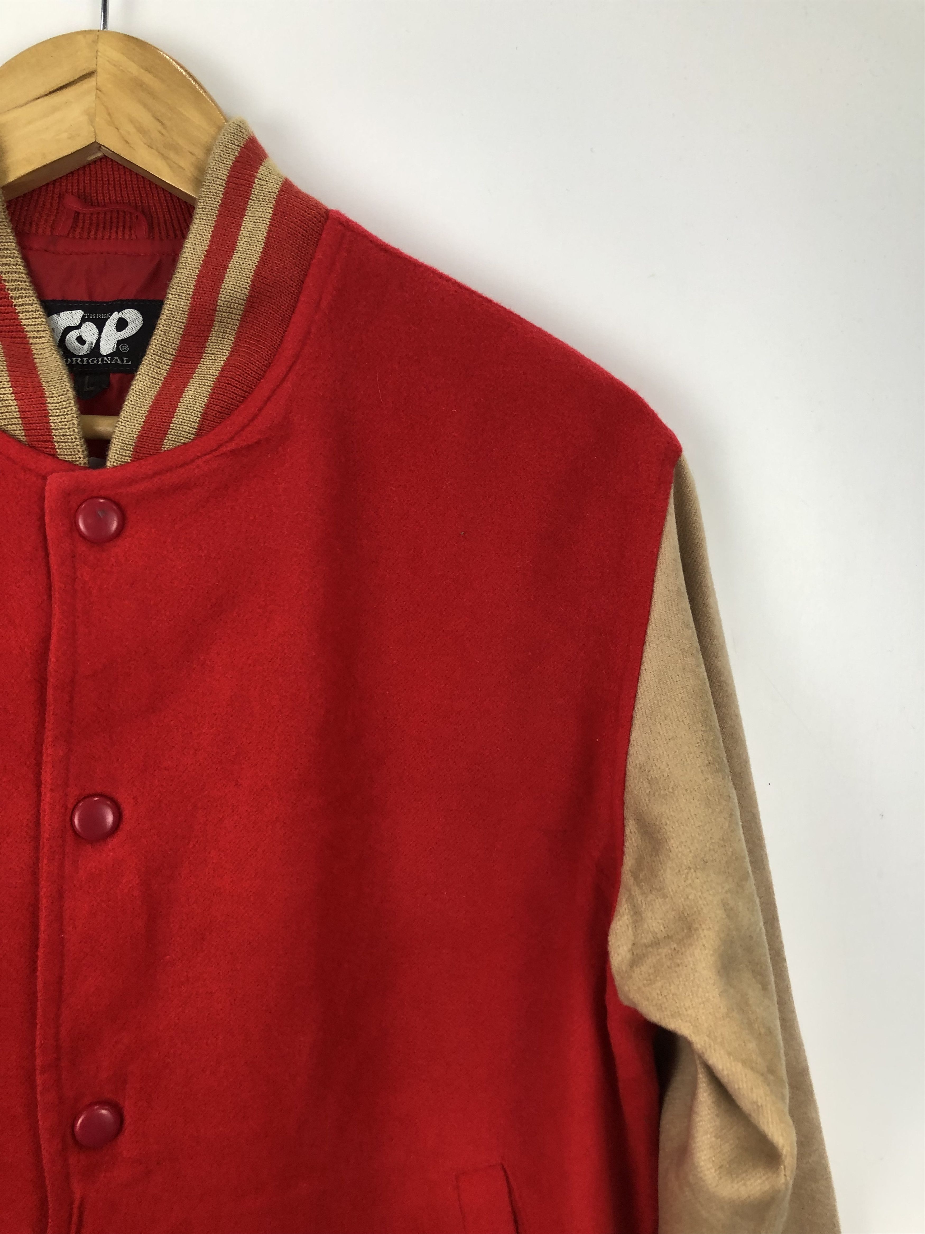 Japanese Brand Vintage Japanese Brand Wool Varsity Jacket Red V0417 Size US L / EU 52-54 / 3 - 7 Thumbnail
