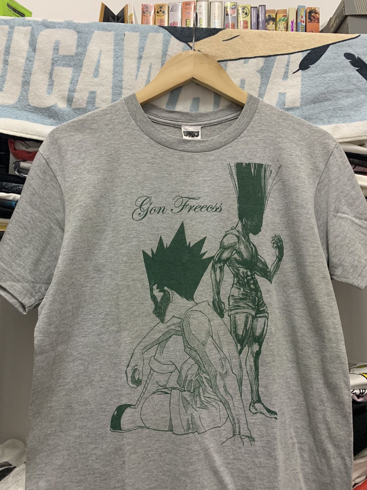 Anime × Japanese Brand RARE HUNTER X HUNTER WEEKLY JUMP T SHIRT Size US M / EU 48-50 / 2 - 1 Thumbnail