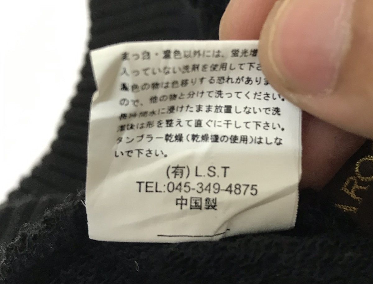 Japanese Brand ANGELICA ROSES SKULL DIAMOND EMBROIDERY BANIE Size ONE SIZE - 10 Thumbnail