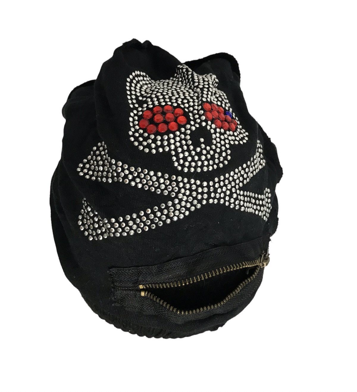 Japanese Brand ANGELICA ROSES SKULL DIAMOND EMBROIDERY BANIE Size ONE SIZE - 1 Thumbnail