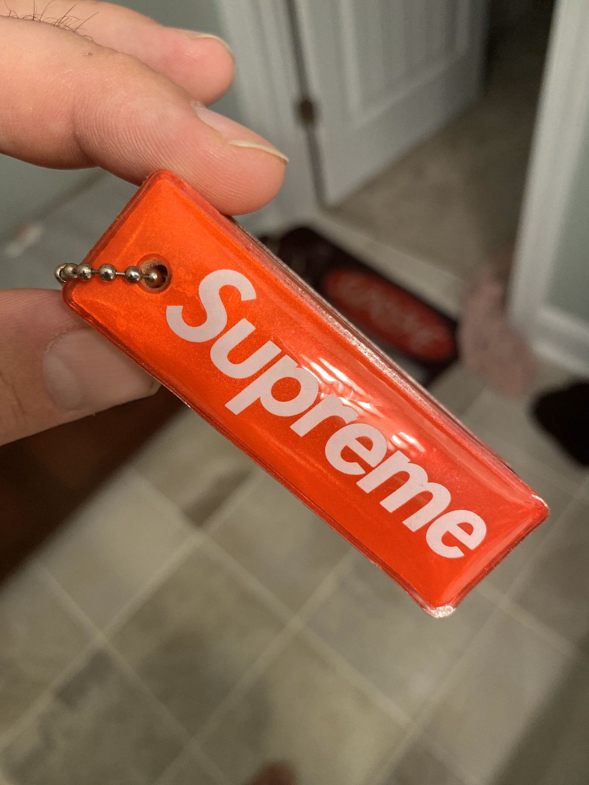 Supreme PERFECT CONDITION Supreme Reflective Puffy Keychain FW14