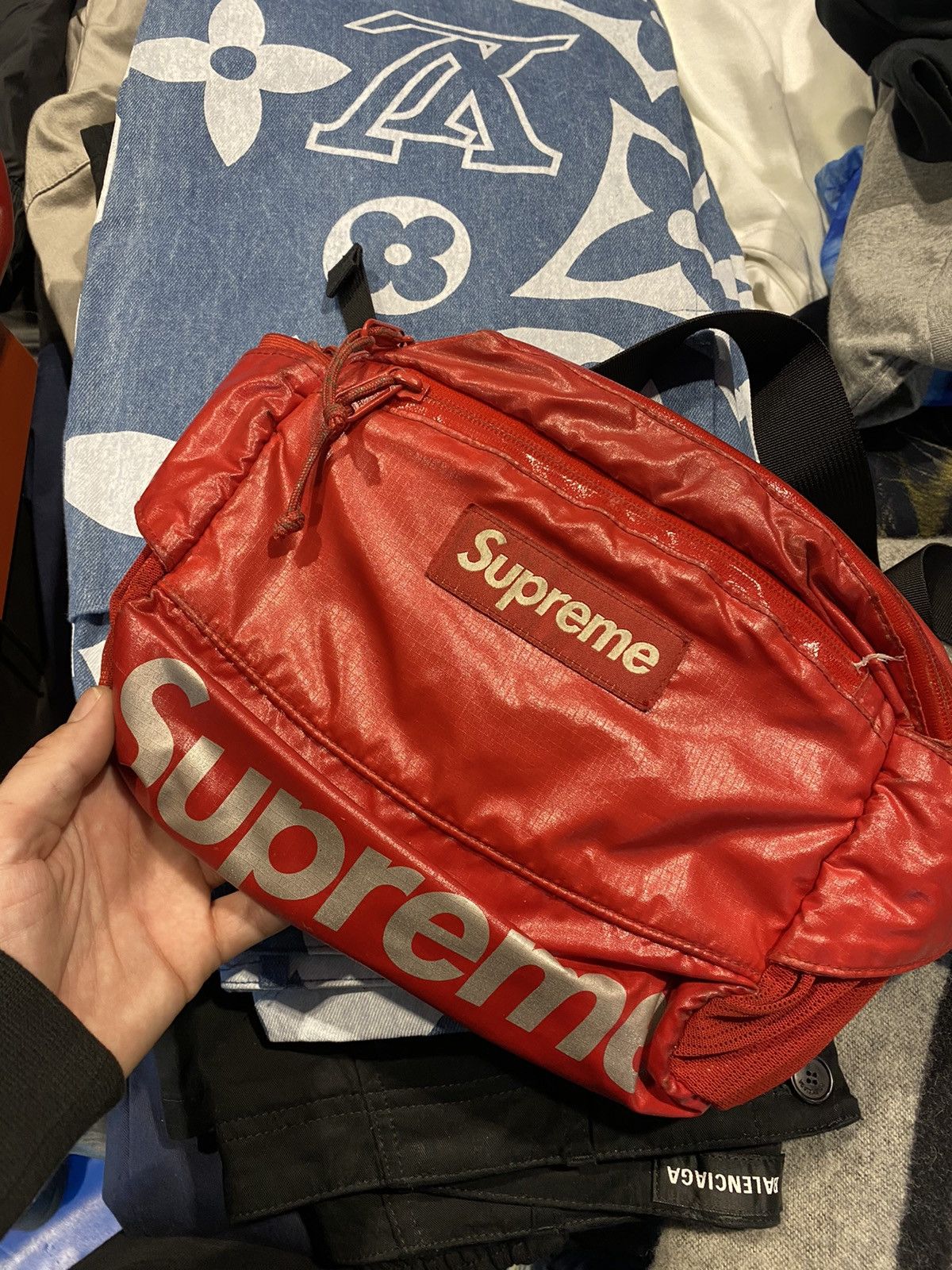 Supreme waist bag hot sale ss17 red