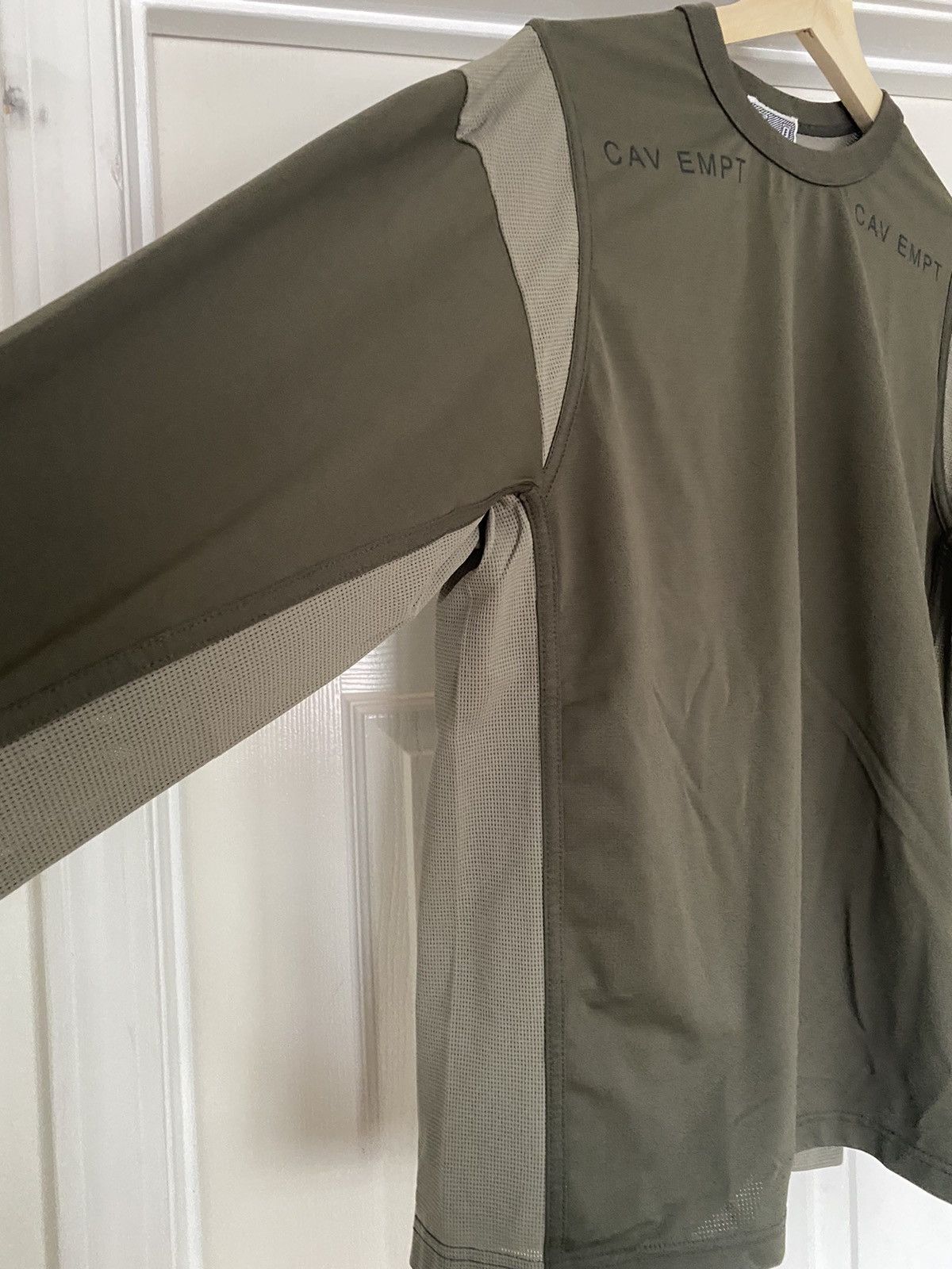 Cav Empt Cav Empt Long Sleeve Mesh Paneled Long Sleeve Tee Size US M / EU 48-50 / 2 - 4 Thumbnail