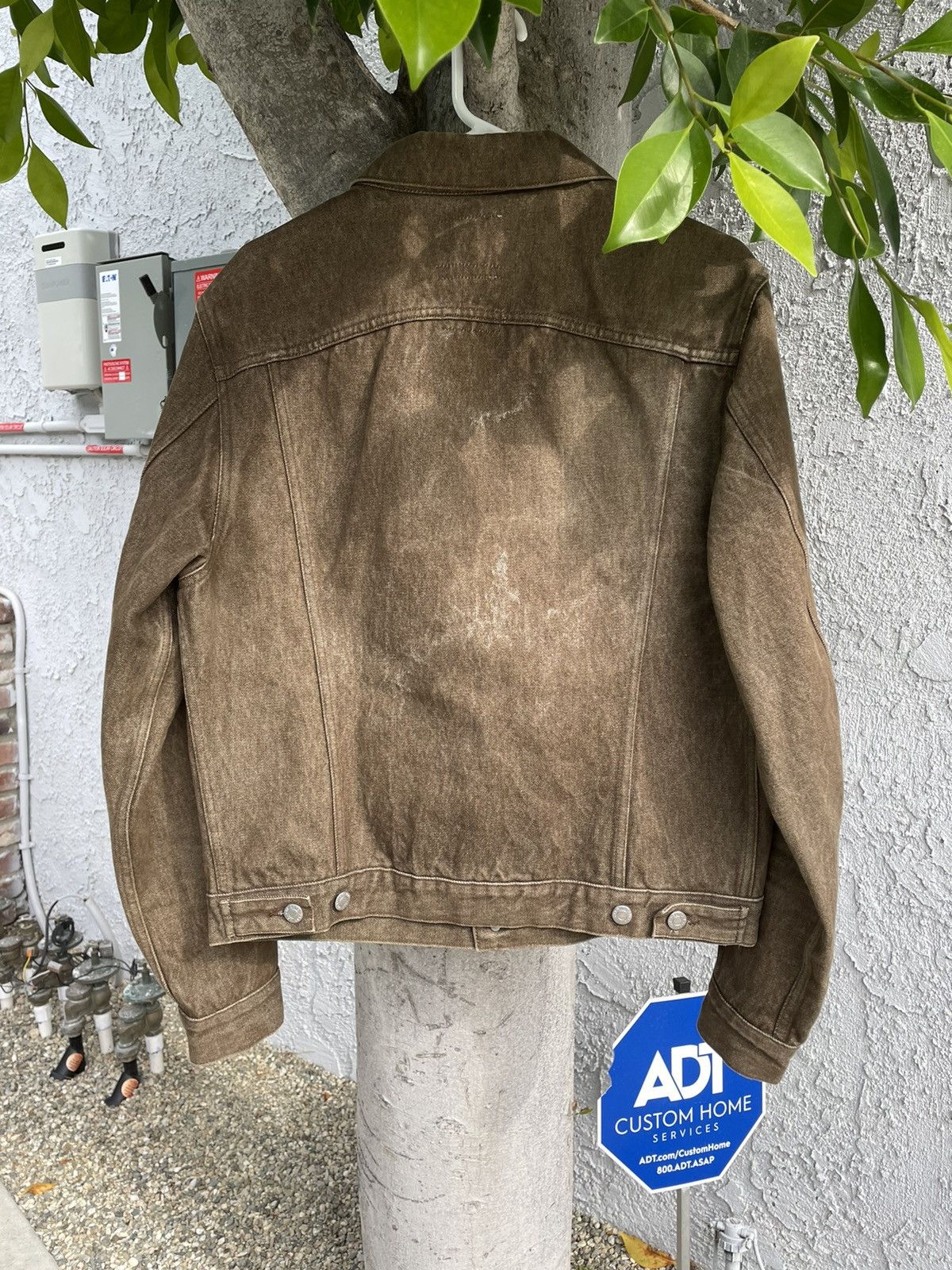 Helmut Lang Early 2000’s Brown Vintage Sanded Denim Jacket Size US L / EU 52-54 / 3 - 2 Thumbnail