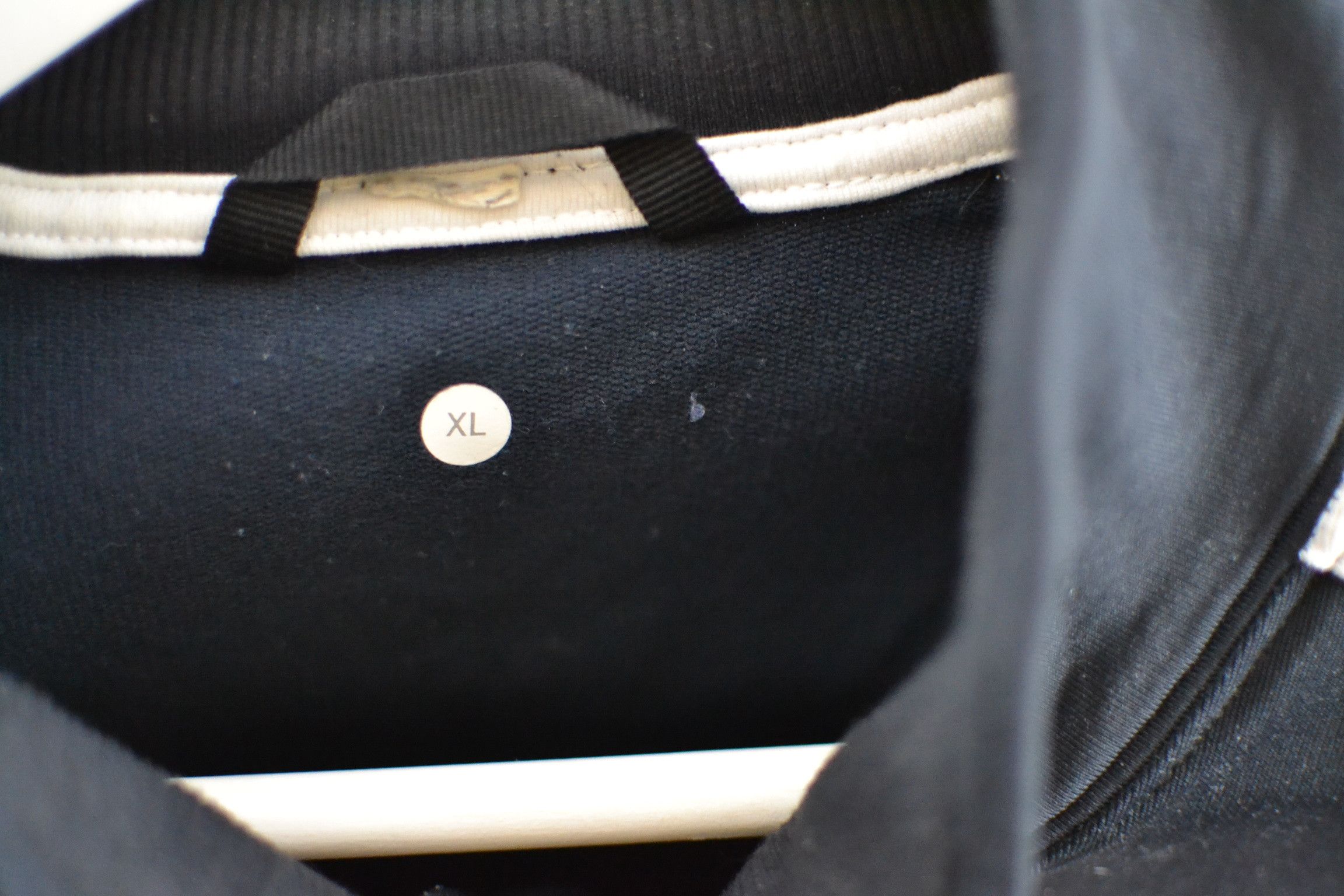Lululemon Black White Decal Stripe Warm Up Track Jacket sz XL Size US XL / EU 56 / 4 - 4 Thumbnail