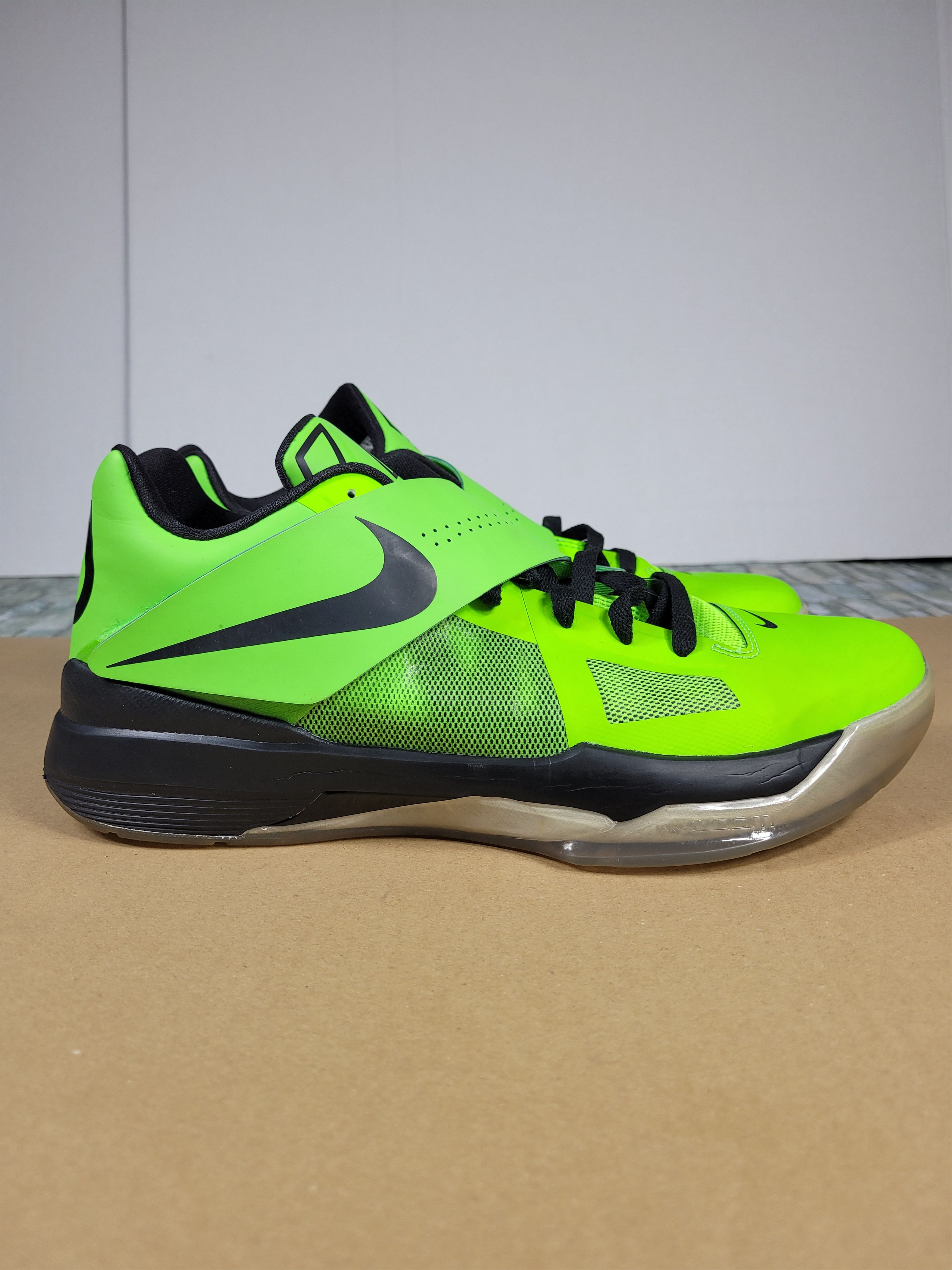 Nike Nike KD iv 4 Nike ID sz 11.5 black Volt grinch Size US 11.5 / EU 44-45 - 8 Thumbnail