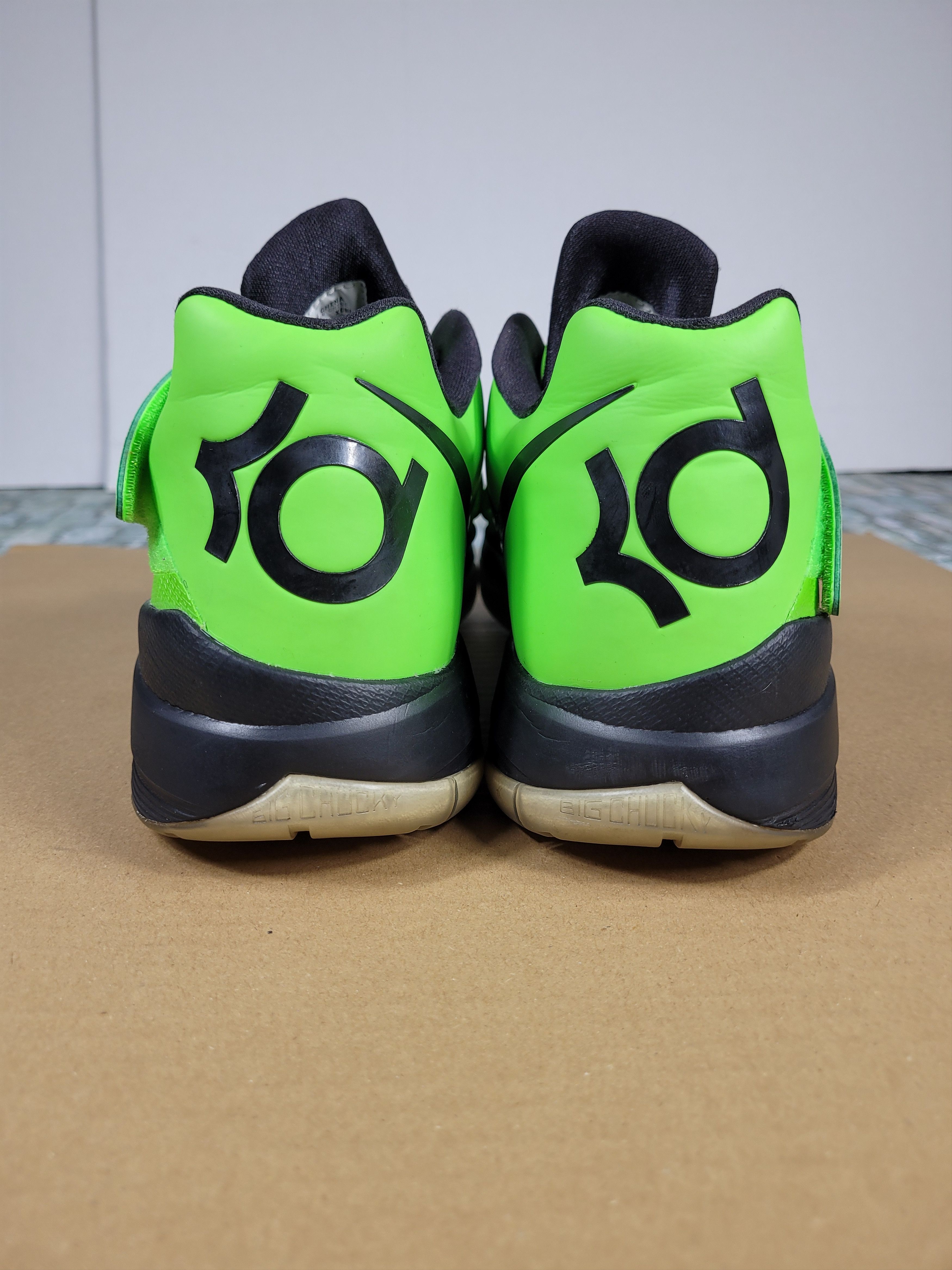 Nike Nike KD iv 4 Nike ID sz 11.5 black Volt grinch Size US 11.5 / EU 44-45 - 9 Thumbnail